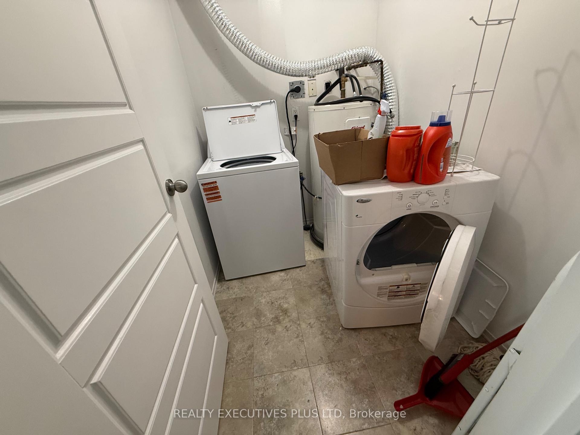 Photo 26 of Unit 806, 858 Commissioners Road E, London, South H — HOMEH