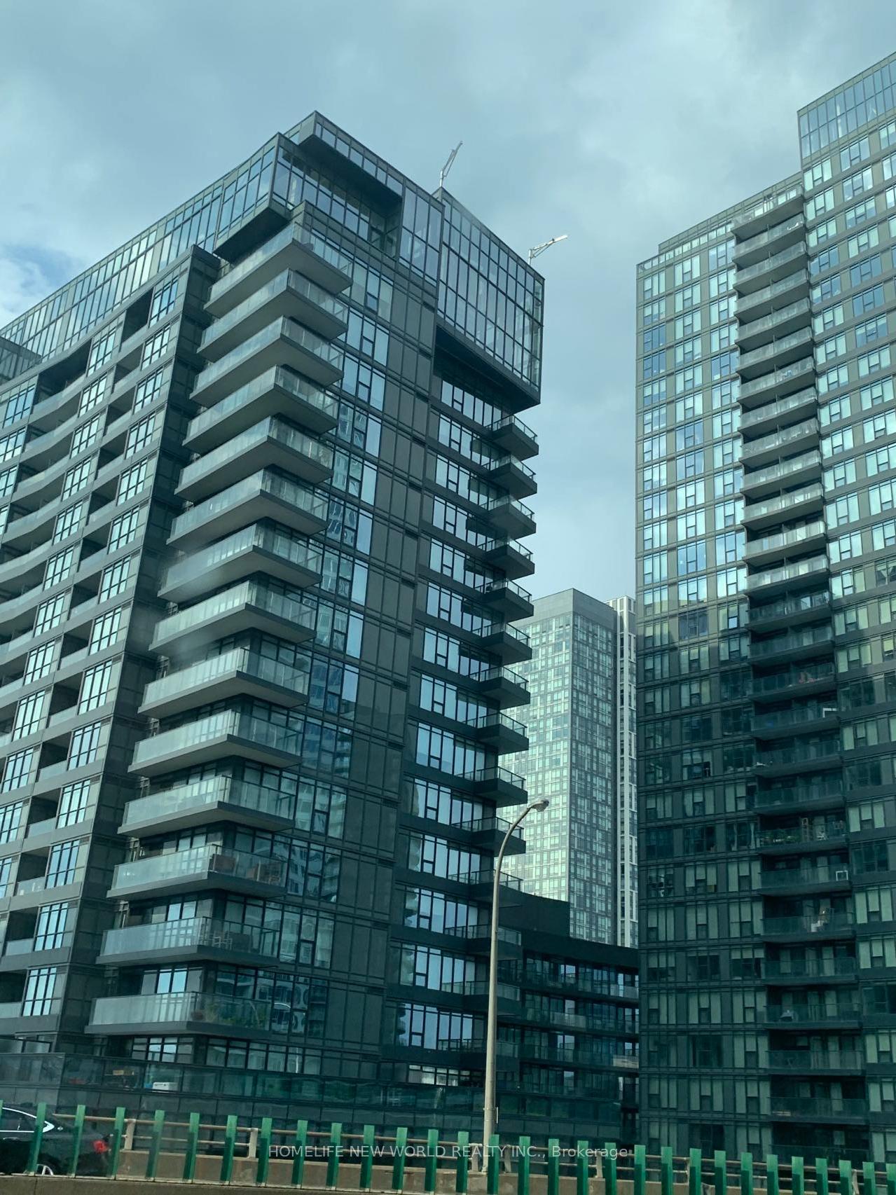 Photo 1 of Unit 21, 80 Queens Wharf Road, Toronto, Waterfront Communities — HOMEH