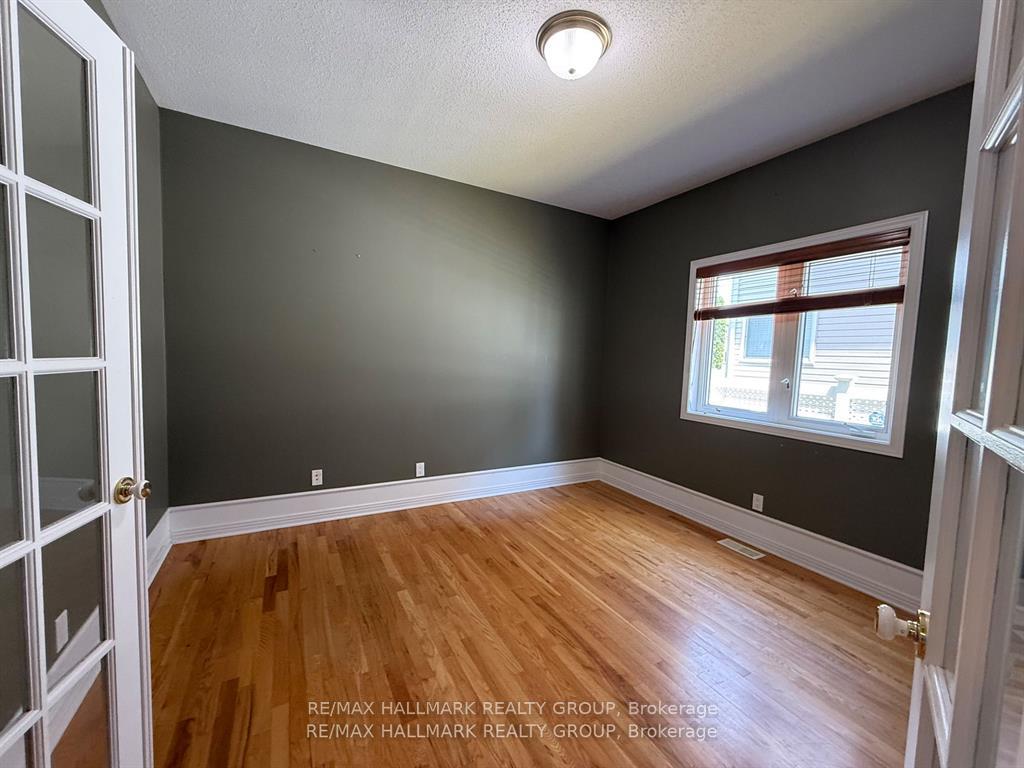Photo 5 of 1111 Lichen Avenue, Ottawa, Avalon East — HOMEH