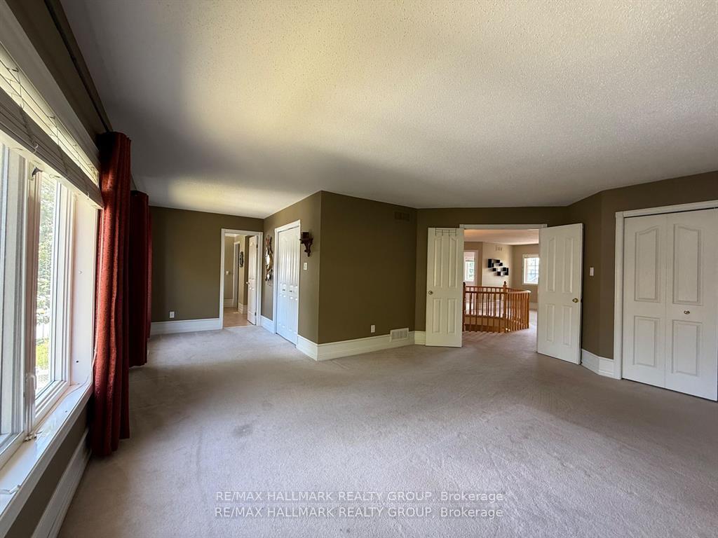 Photo 16 of 1111 Lichen Avenue, Ottawa, Avalon East — HOMEH