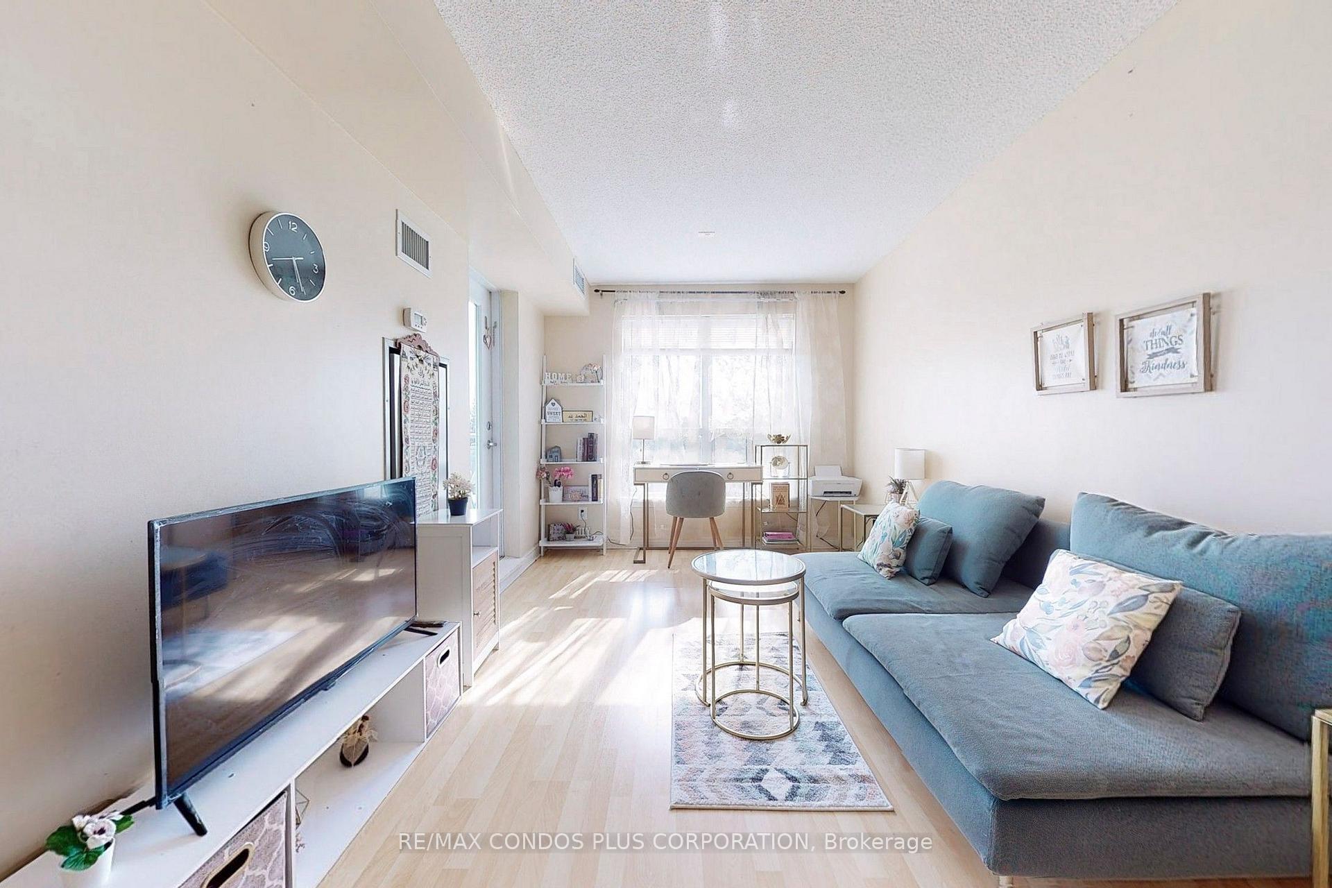 Photo 9 of Unit 315, 60 Fairfax Crescent, Scarborough, Clairlea-Birchmount — HOMEH
