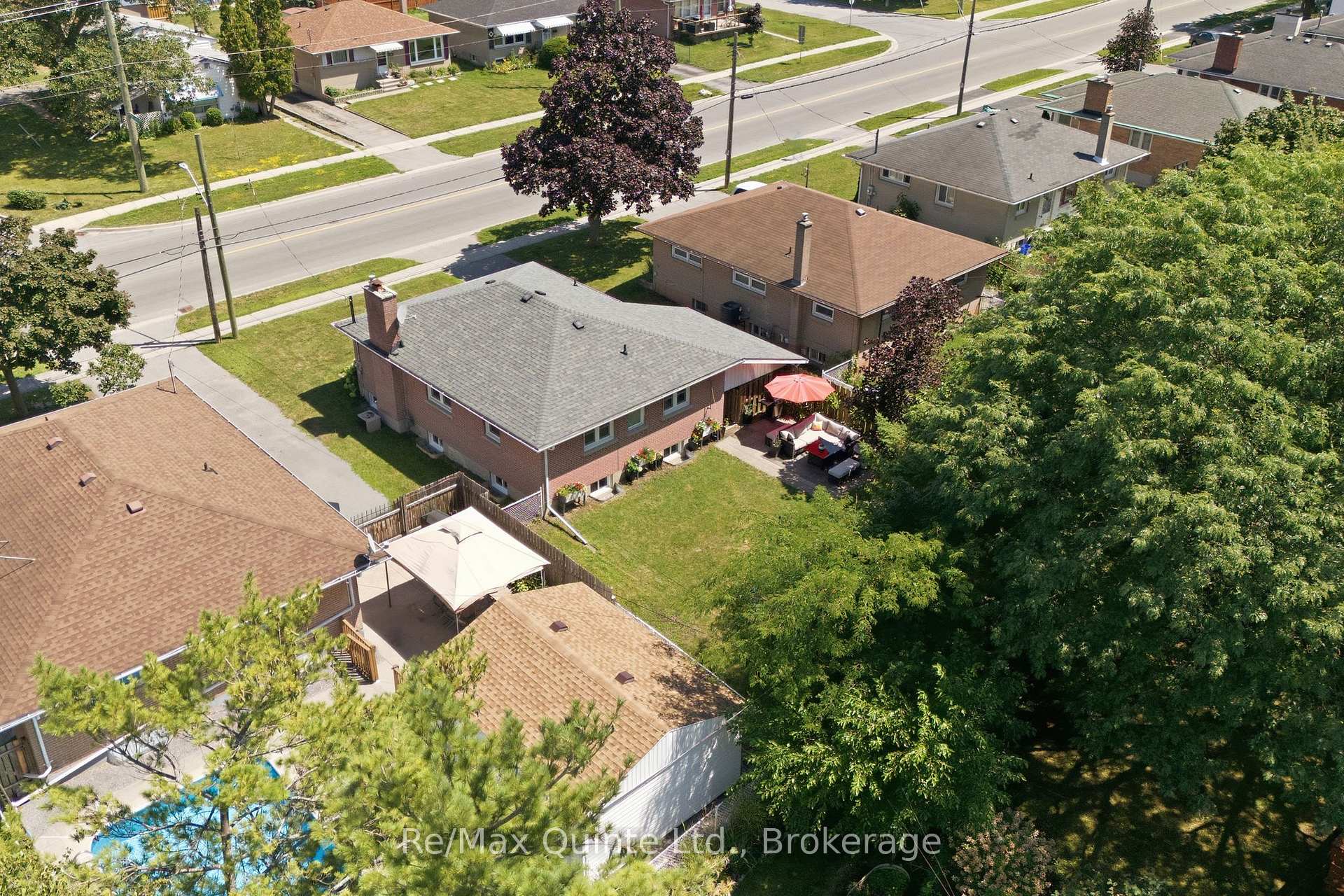 Photo 41 of 248 Farley Avenue, Belleville, Belleville Ward — HOMEH