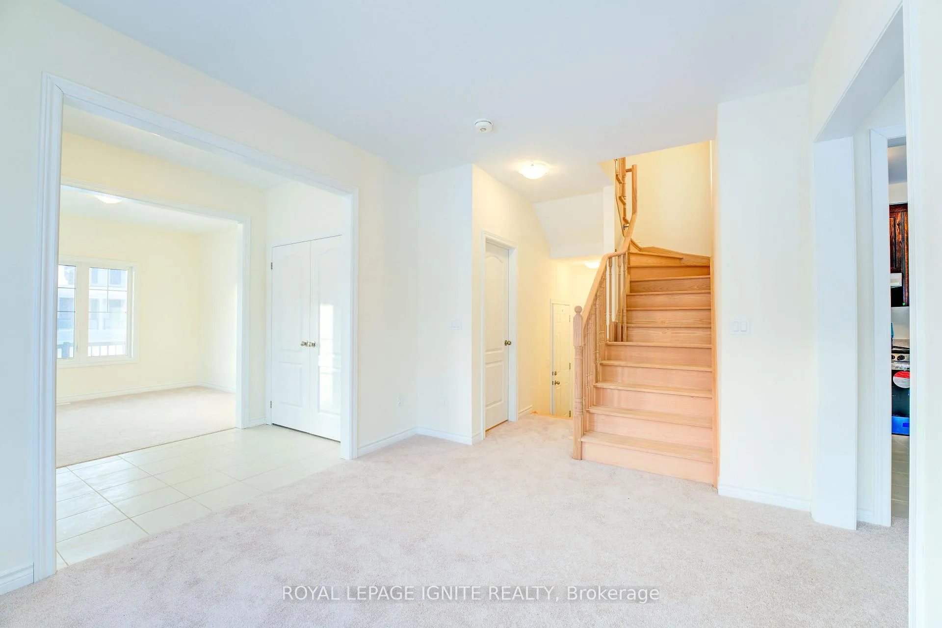 Photo 10 of 21 Raines Road, Scugog, Port Perry — HOMEH