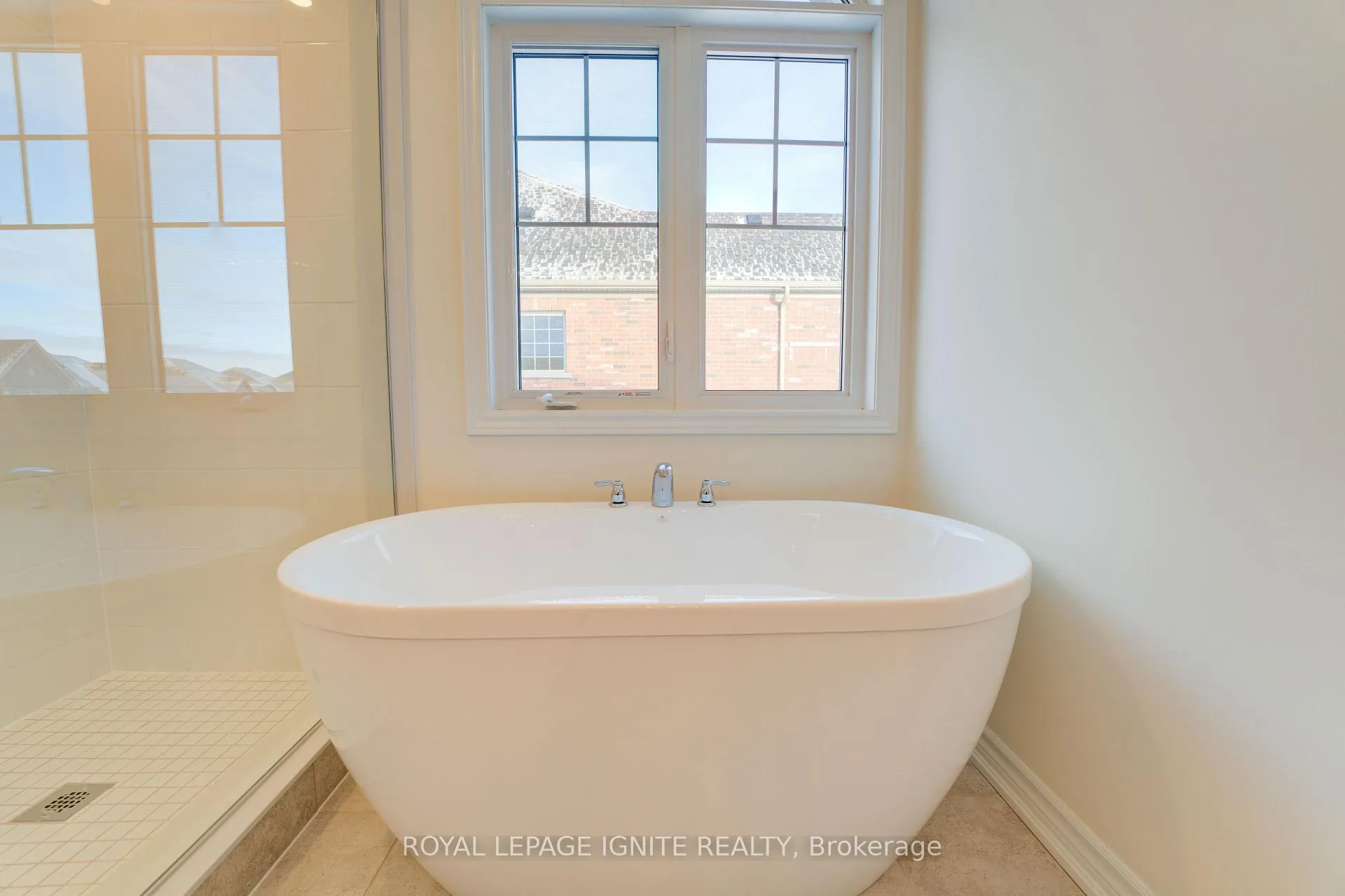 Photo 30 of 21 Raines Road, Scugog, Port Perry — HOMEH