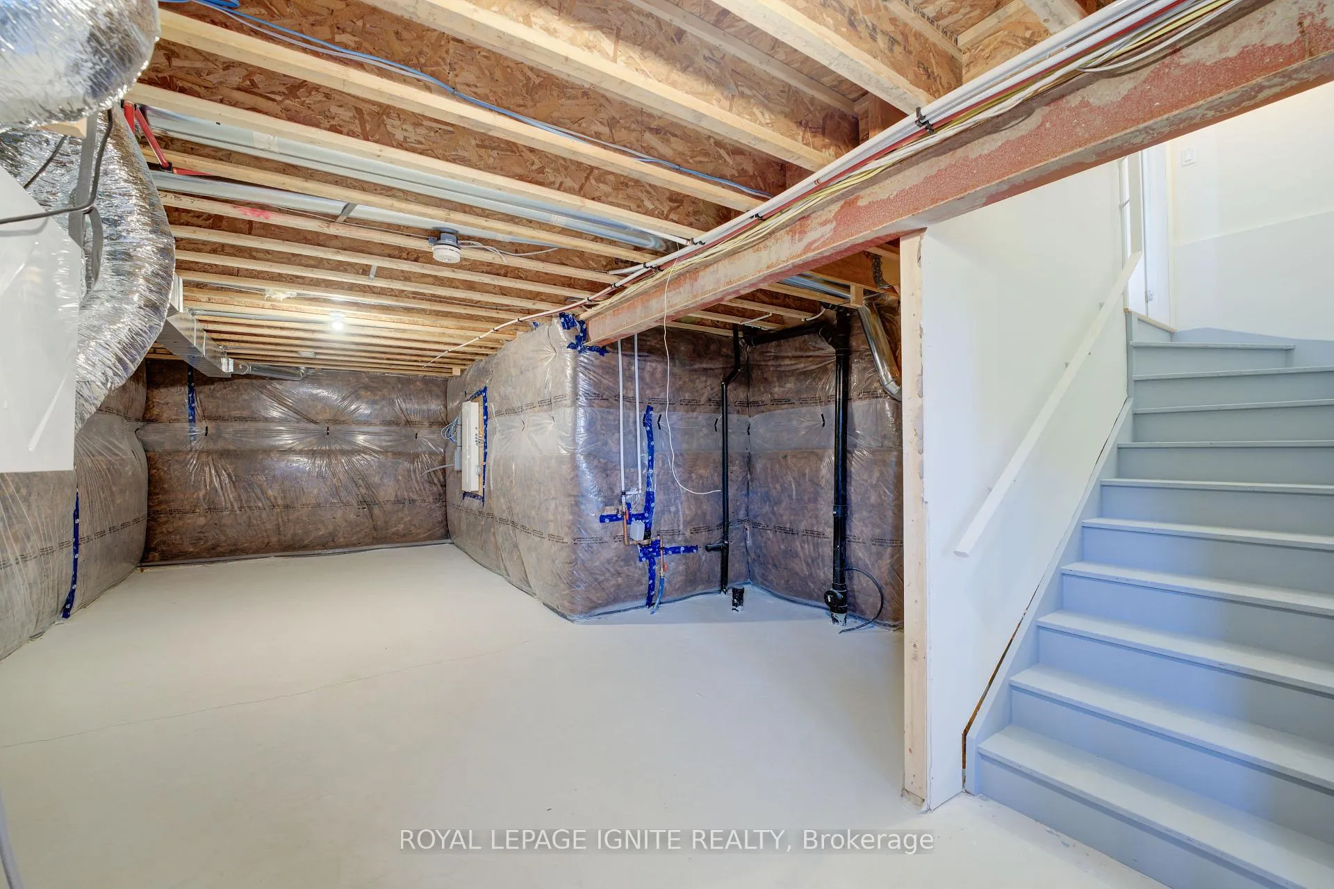 Photo 37 of 21 Raines Road, Scugog, Port Perry — HOMEH