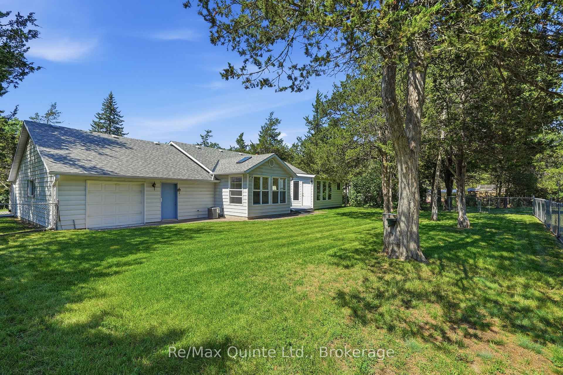Photo 7 of 1076 Massassauga Road, Prince Edward County, Ameliasburg Ward — HOMEH