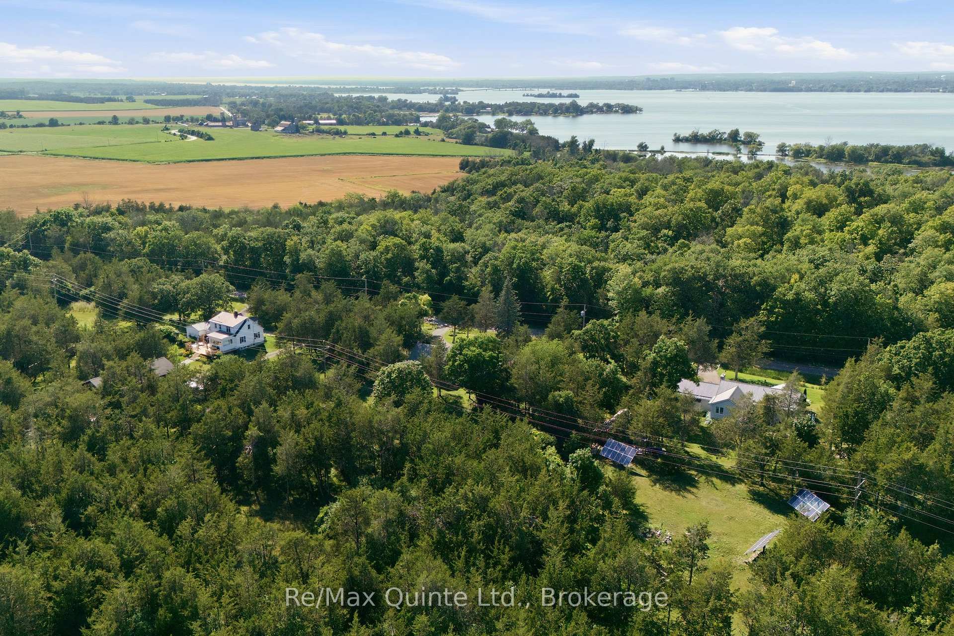 Photo 8 of 1076 Massassauga Road, Prince Edward County, Ameliasburg Ward — HOMEH