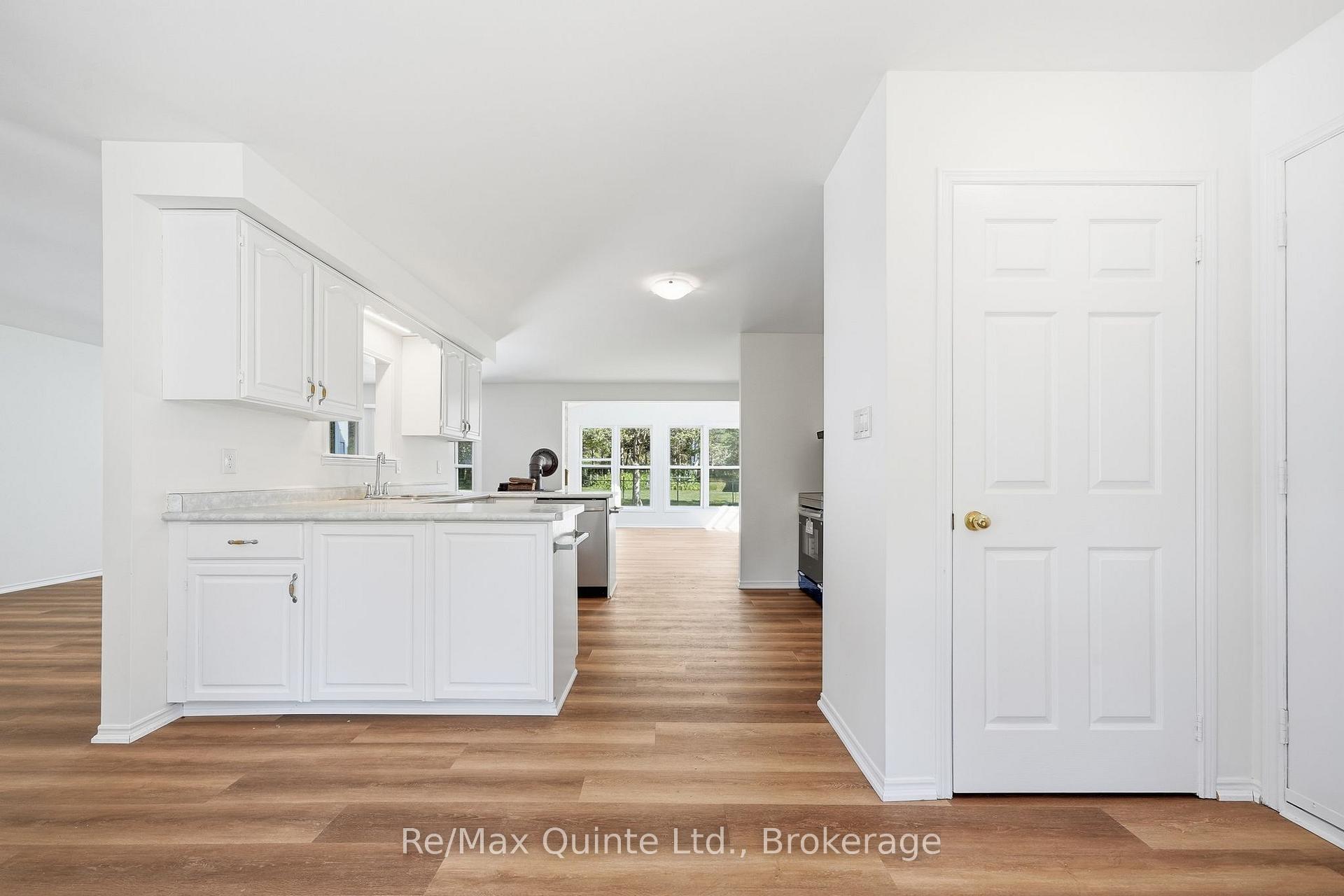 Photo 13 of 1076 Massassauga Road, Prince Edward County, Ameliasburg Ward — HOMEH