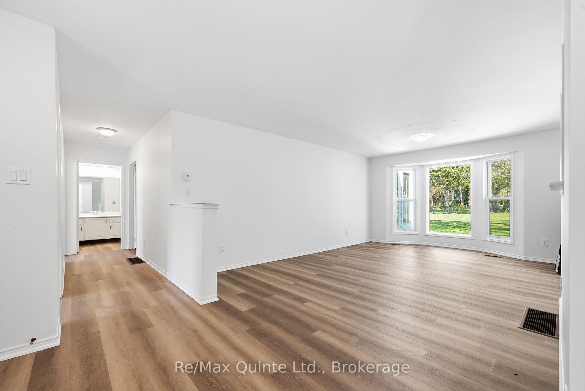Photo 21 of 1076 Massassauga Road, Prince Edward County, Ameliasburg Ward — HOMEH
