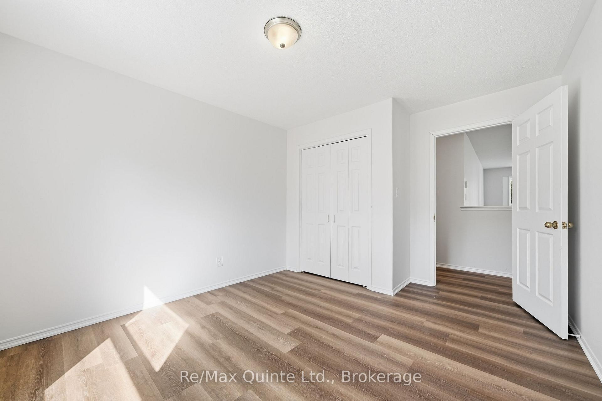 Photo 33 of 1076 Massassauga Road, Prince Edward County, Ameliasburg Ward — HOMEH