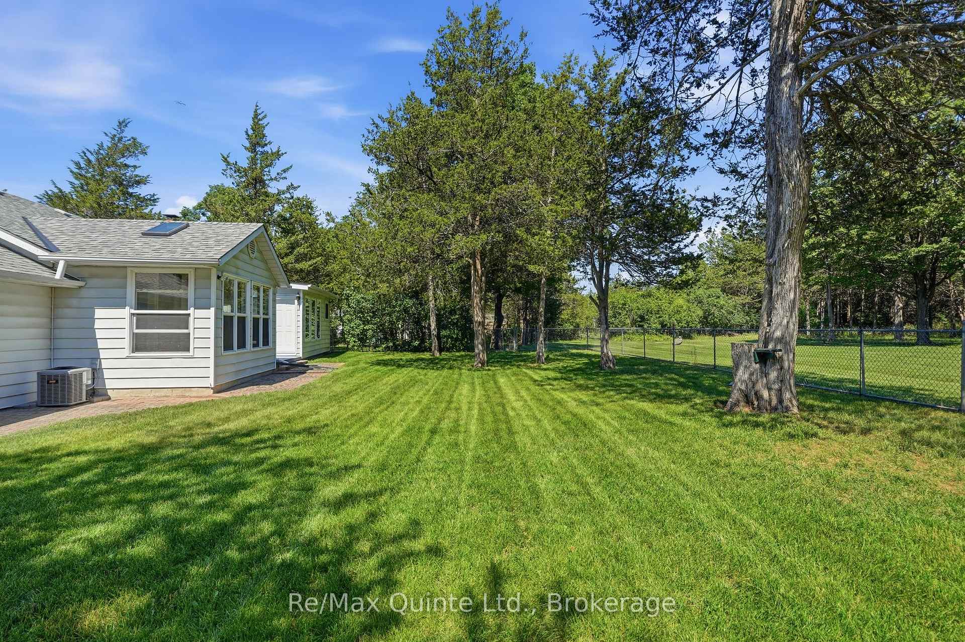 Photo 42 of 1076 Massassauga Road, Prince Edward County, Ameliasburg Ward — HOMEH
