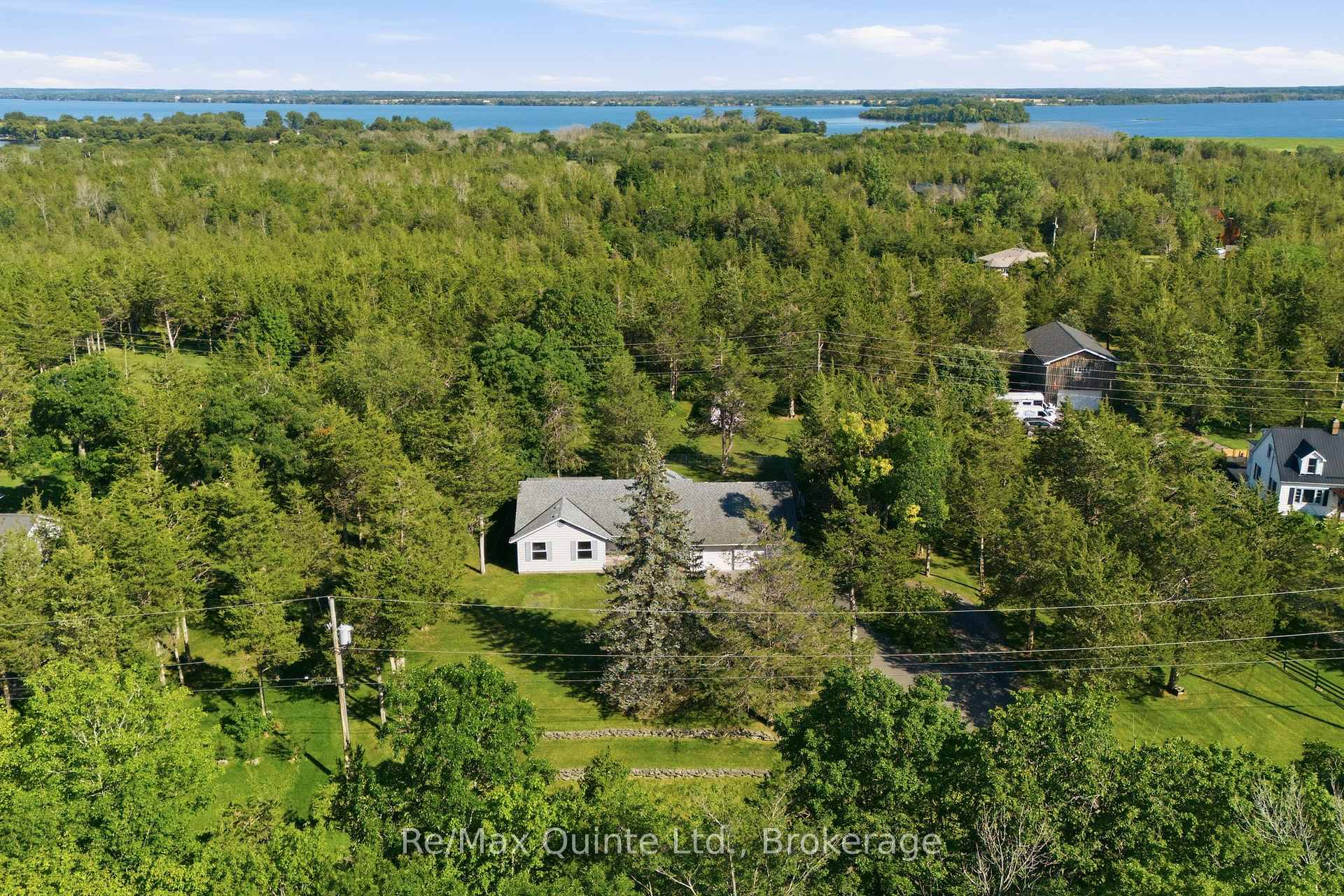 Photo 47 of 1076 Massassauga Road, Prince Edward County, Ameliasburg Ward — HOMEH