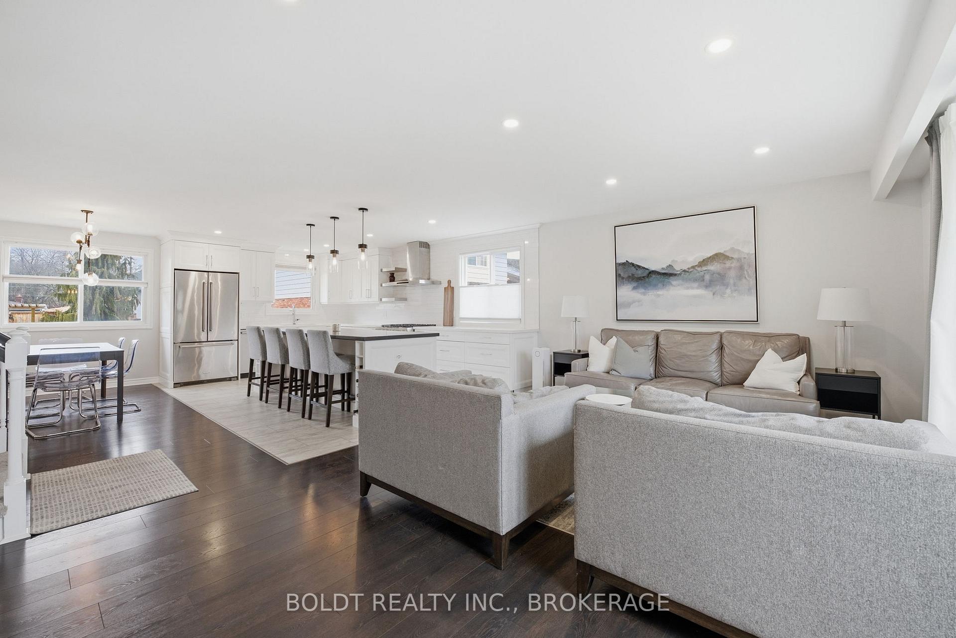 Photo 7 of 3 Wendover Place, St. Catharines, Lakeshore — HOMEH