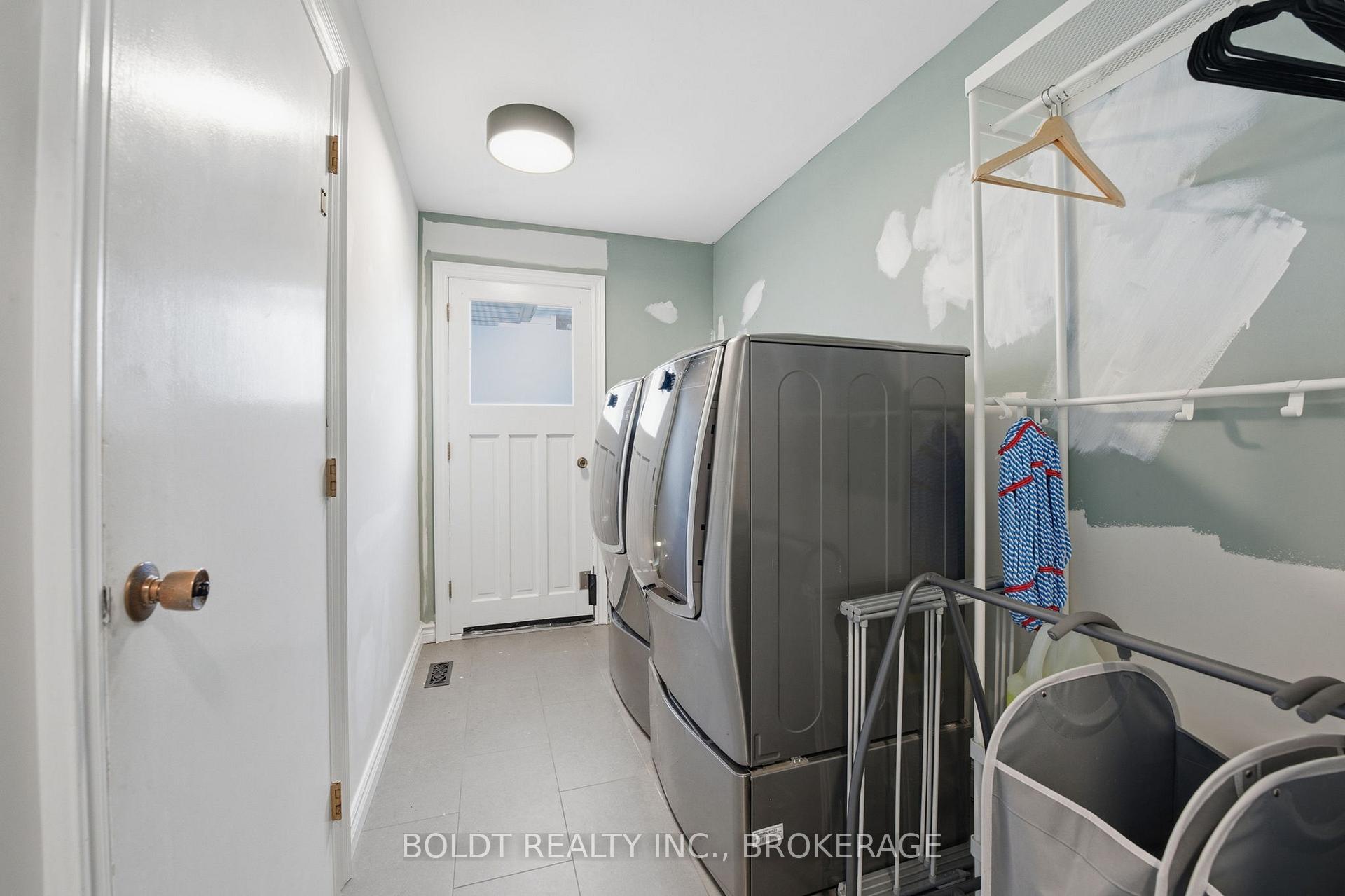 Photo 20 of 3 Wendover Place, St. Catharines, Lakeshore — HOMEH