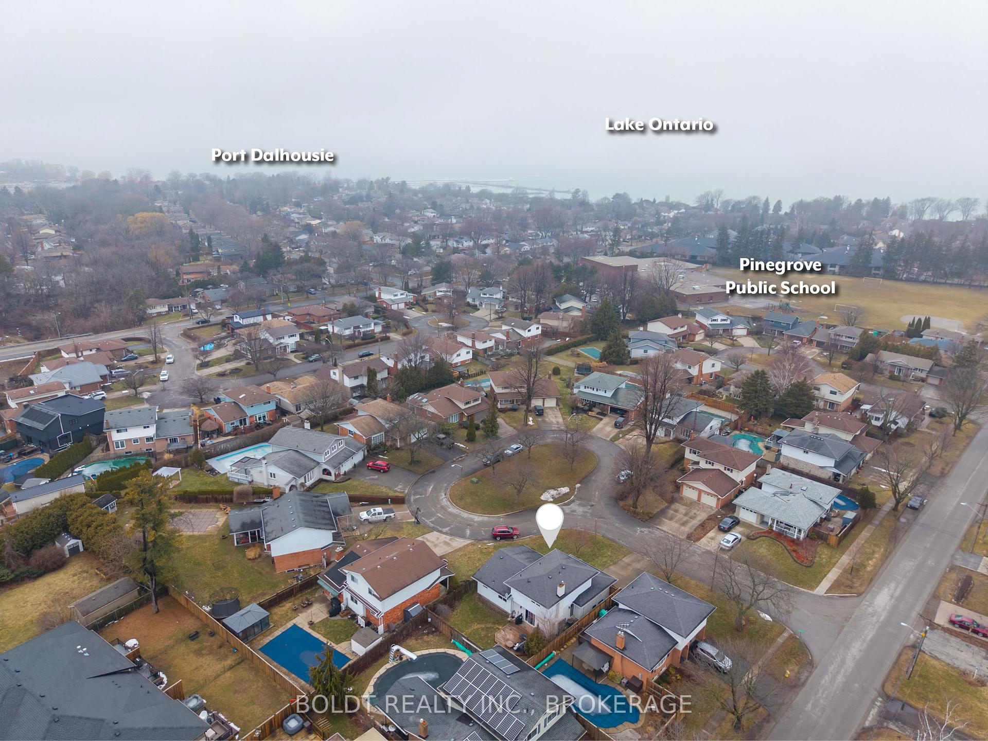 Photo 37 of 3 Wendover Place, St. Catharines, Lakeshore — HOMEH