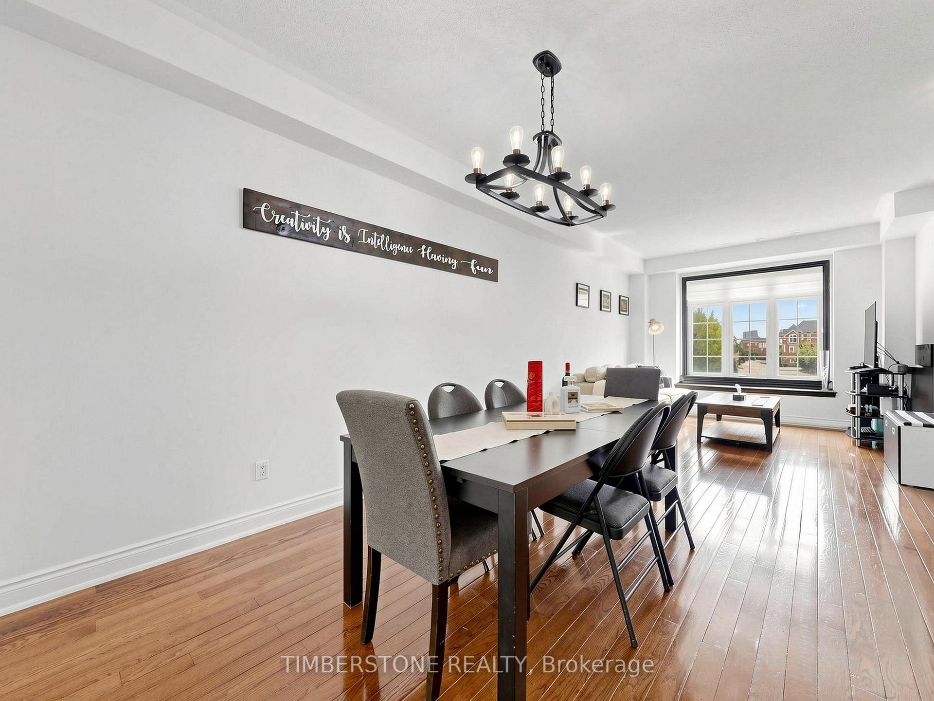 Photo 10 of 32 George Bogg Road, Vaughan, East Woodbridge — HOMEH