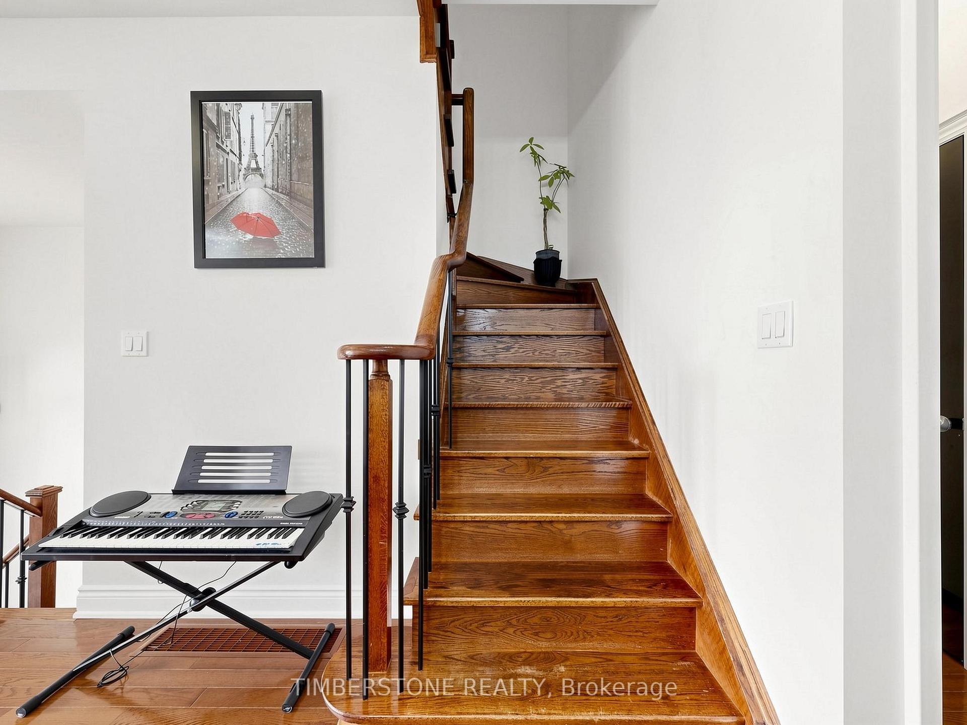 Photo 27 of 32 George Bogg Road, Vaughan, East Woodbridge — HOMEH