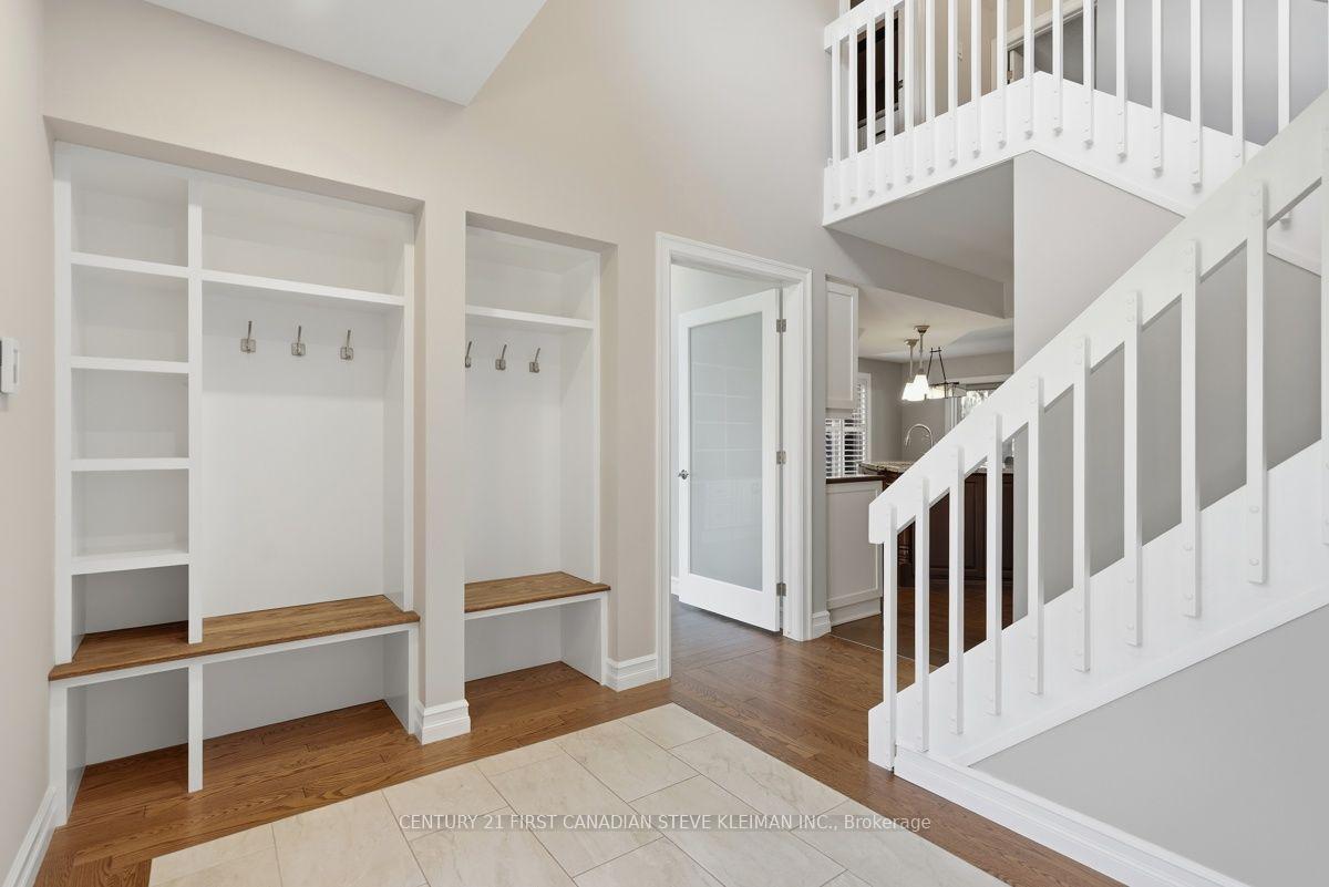 Photo 7 of 128 Salisbury Drive, Middlesex Centre, Birr — HOMEH