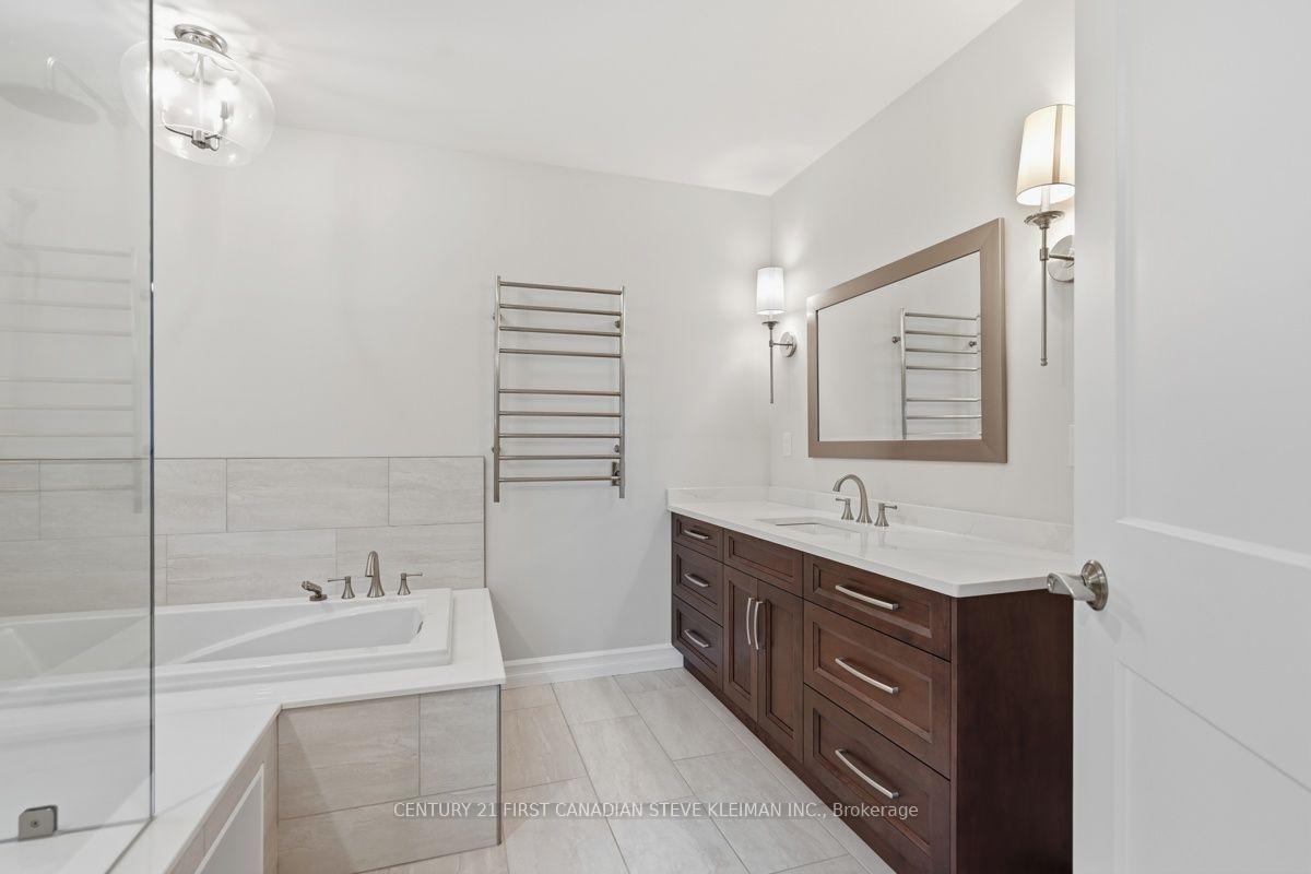 Photo 21 of 128 Salisbury Drive, Middlesex Centre, Birr — HOMEH