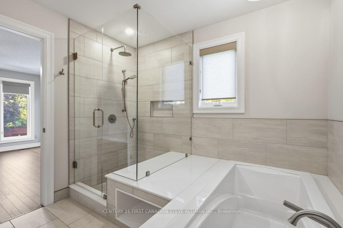 Photo 24 of 128 Salisbury Drive, Middlesex Centre, Birr — HOMEH
