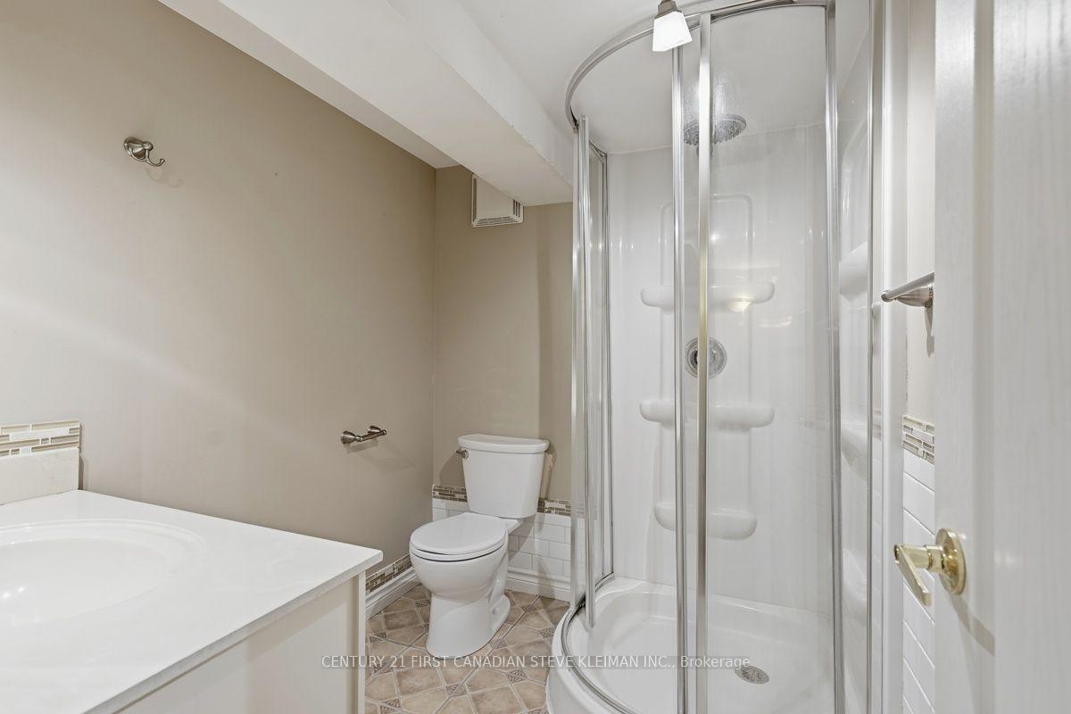 Photo 37 of 128 Salisbury Drive, Middlesex Centre, Birr — HOMEH