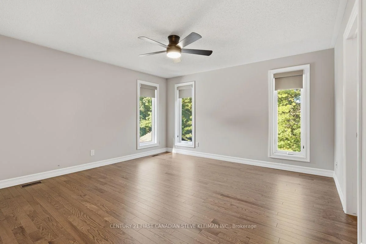 Photo 28 of 128 Salisbury Drive, Middlesex Centre, Birr — HOMEH