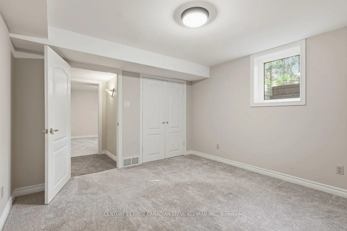 Photo 39 of 128 Salisbury Drive, Middlesex Centre, Birr — HOMEH