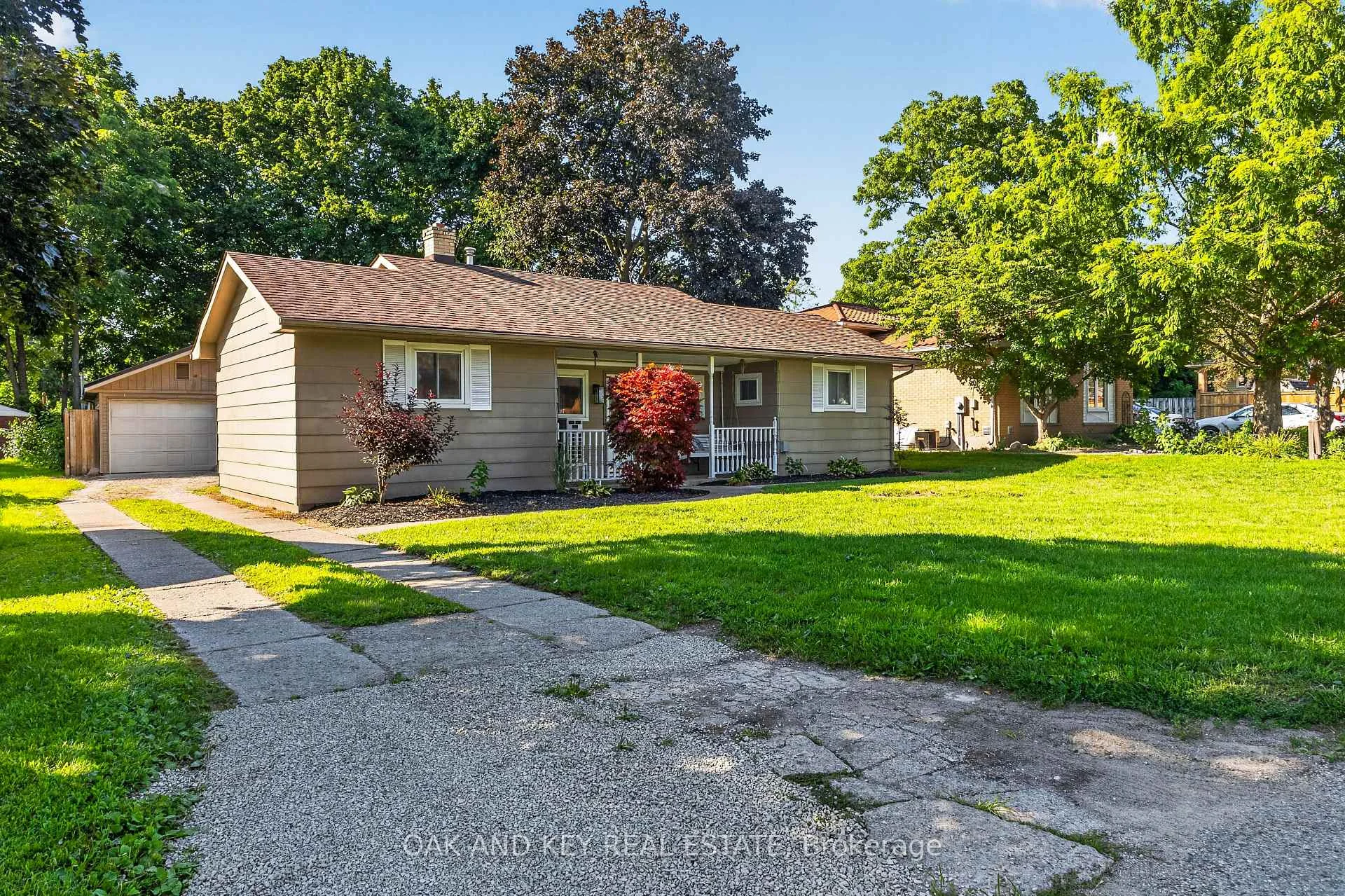 Photo 13 of 125 Keefer Street, Strathroy-Caradoc, SW — HOMEH