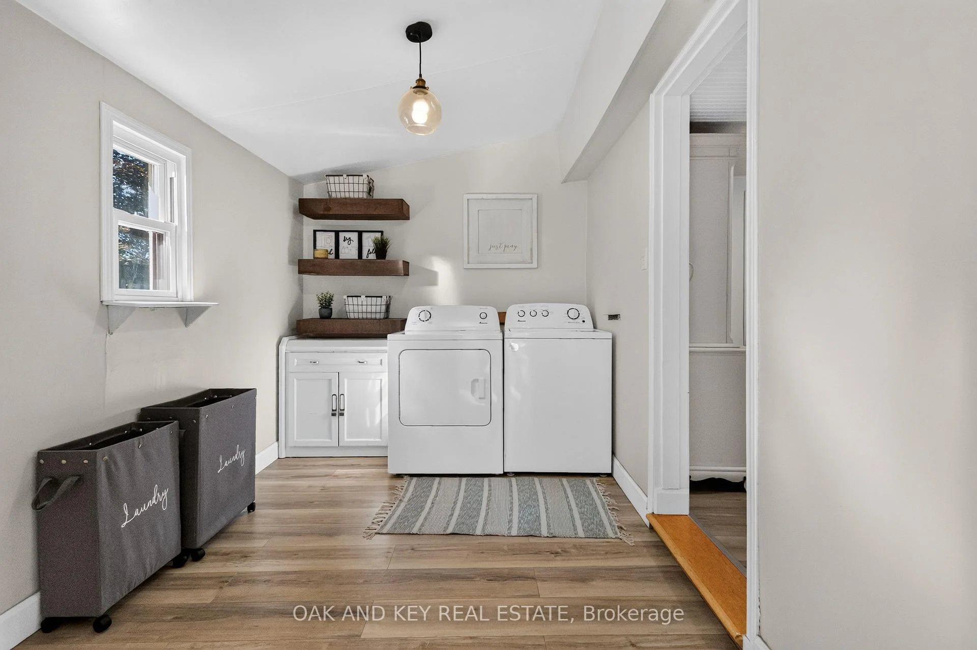 Photo 20 of 125 Keefer Street, Strathroy-Caradoc, SW — HOMEH