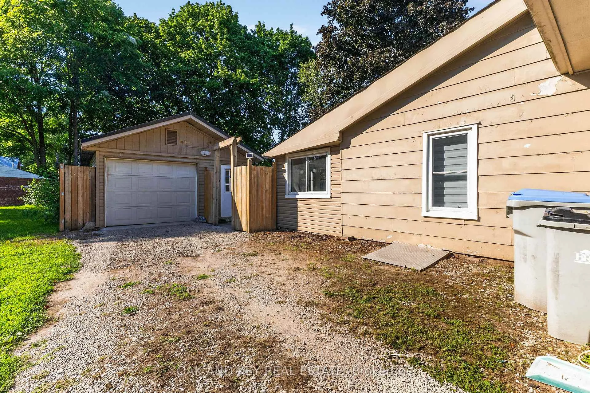 Photo 72 of 125 Keefer Street, Strathroy-Caradoc, SW — HOMEH