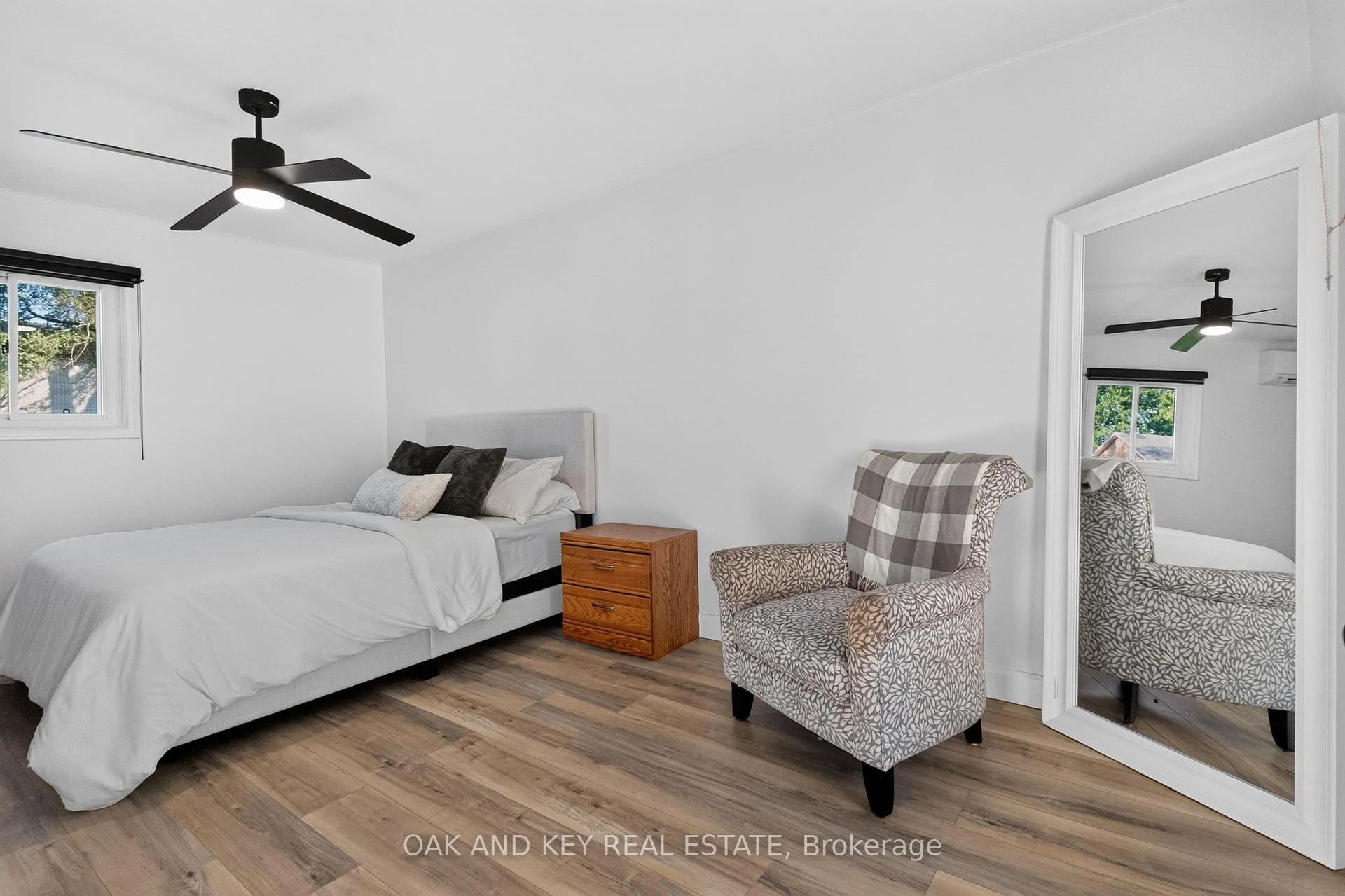 Photo 84 of 125 Keefer Street, Strathroy-Caradoc, SW — HOMEH