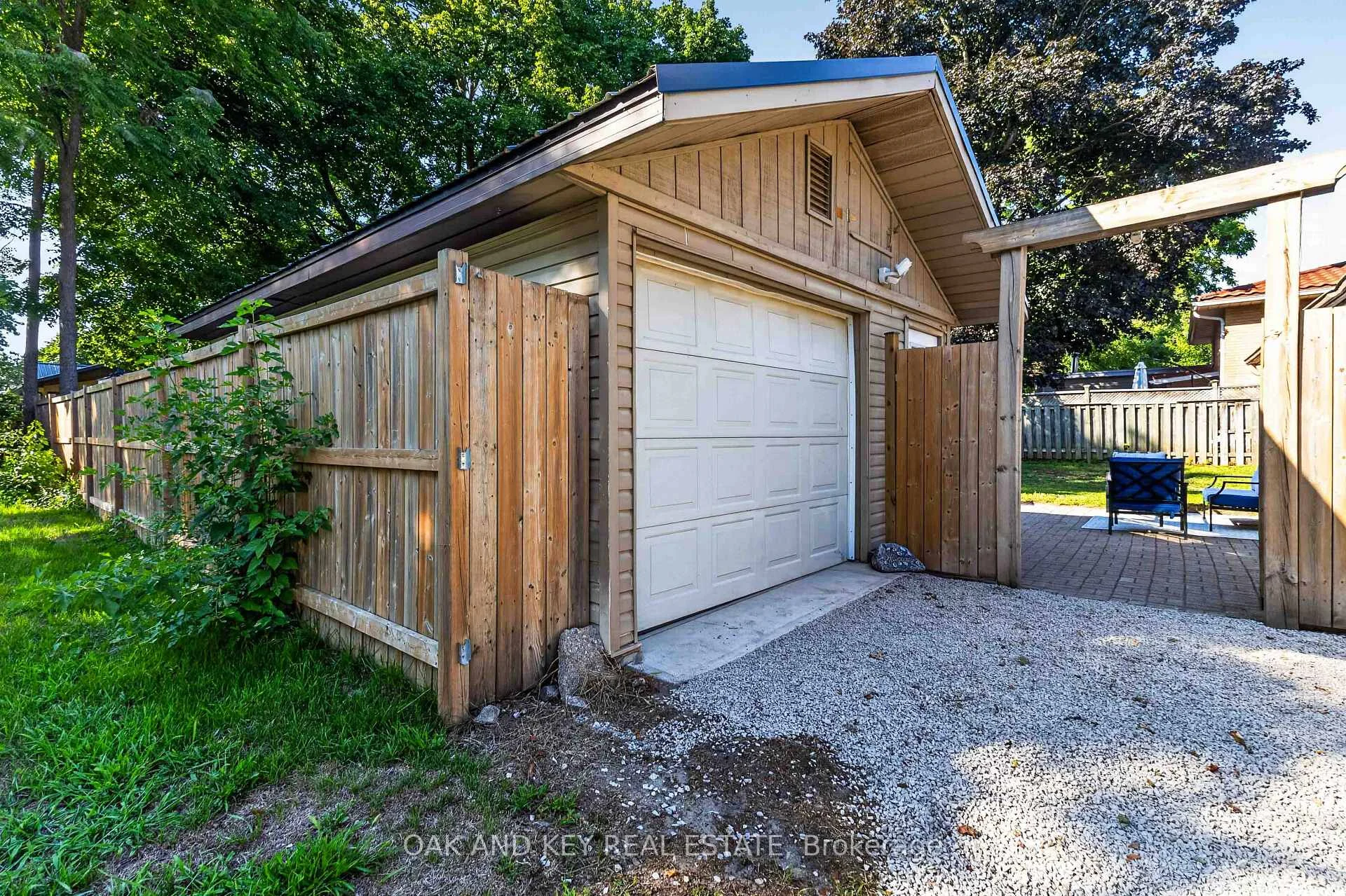Photo 95 of 125 Keefer Street, Strathroy-Caradoc, SW — HOMEH