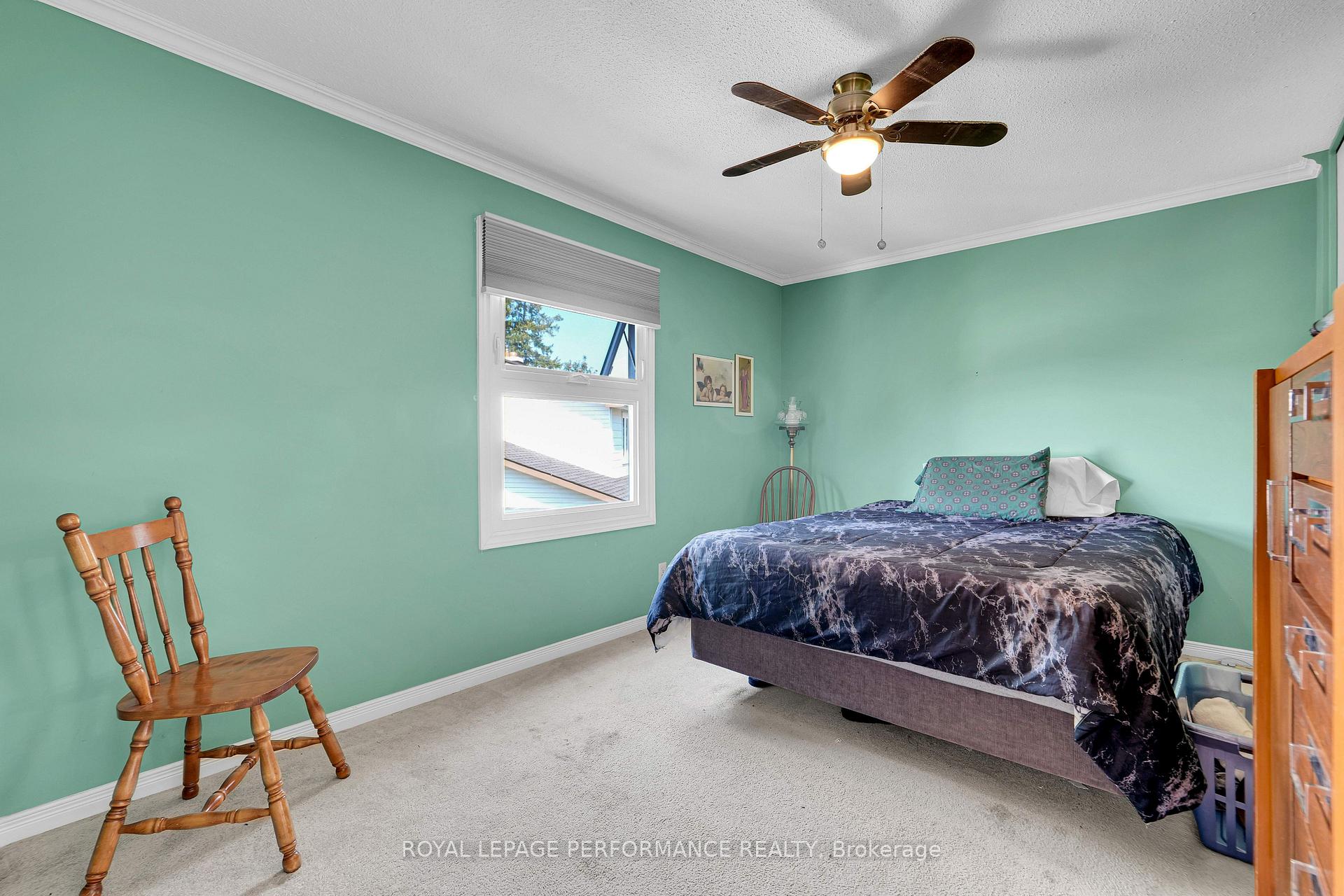 Photo 19 of 1080 Cloverlawn Court, Ottawa, Beacon Hill South — HOMEH