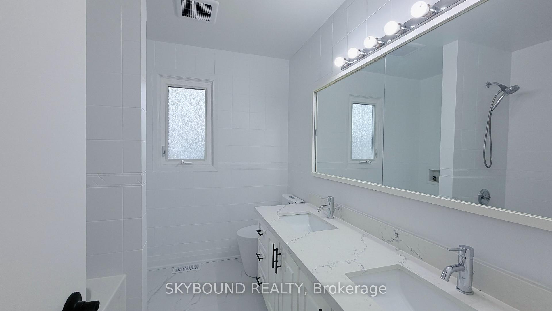 Photo 7 of 1298 Forest Hill, Oakville, Falgarwood — HOMEH