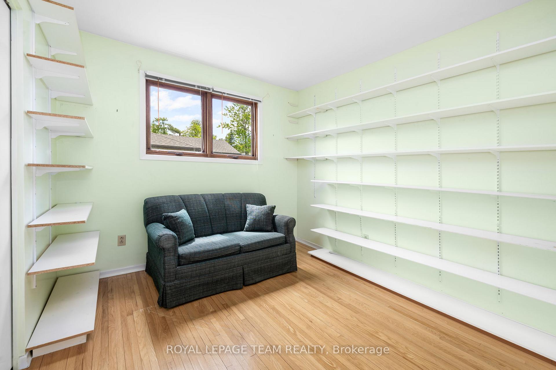 Photo 37 of 4 Leeward Street, Ottawa, Pineglen/Country Place — HOMEH