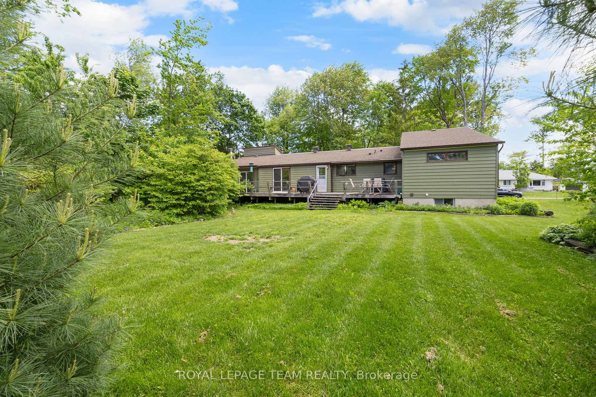Photo 46 of 4 Leeward Street, Ottawa, Pineglen/Country Place — HOMEH