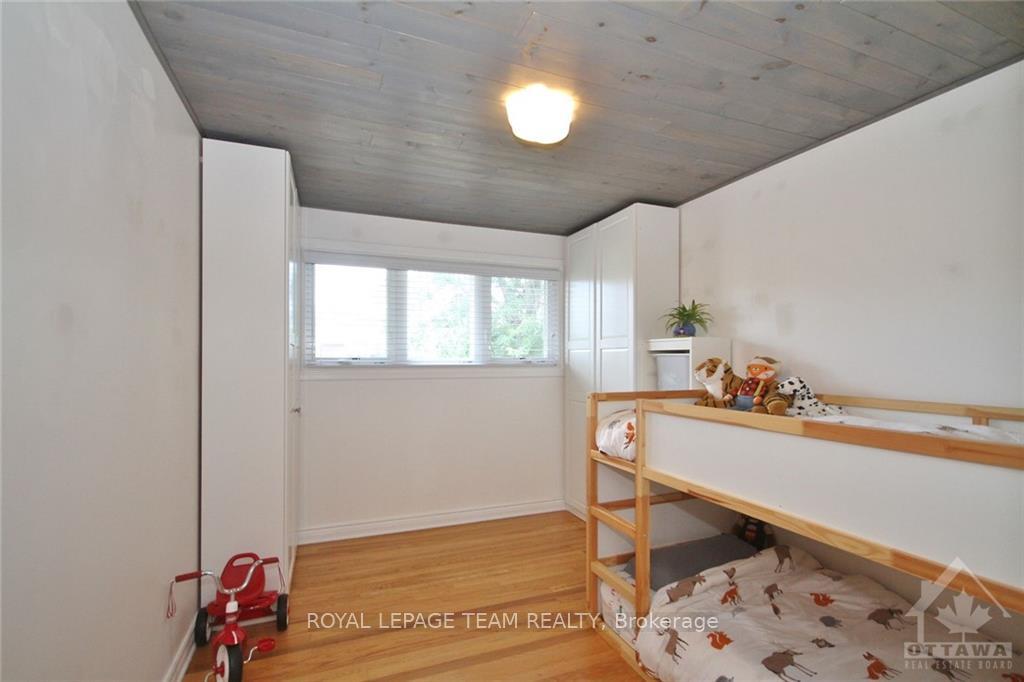 Photo 14 of 5 Lipstan Avenue N, Ottawa, City View/Skyline/Fisher Heights/Parkwood Hills — HOMEH