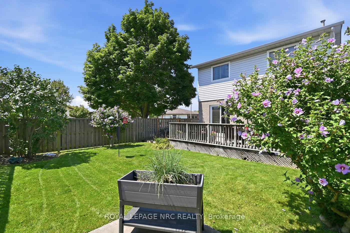 Photo 24 of 5 Culligan Crescent, Thorold, Confederation Heights — HOMEH