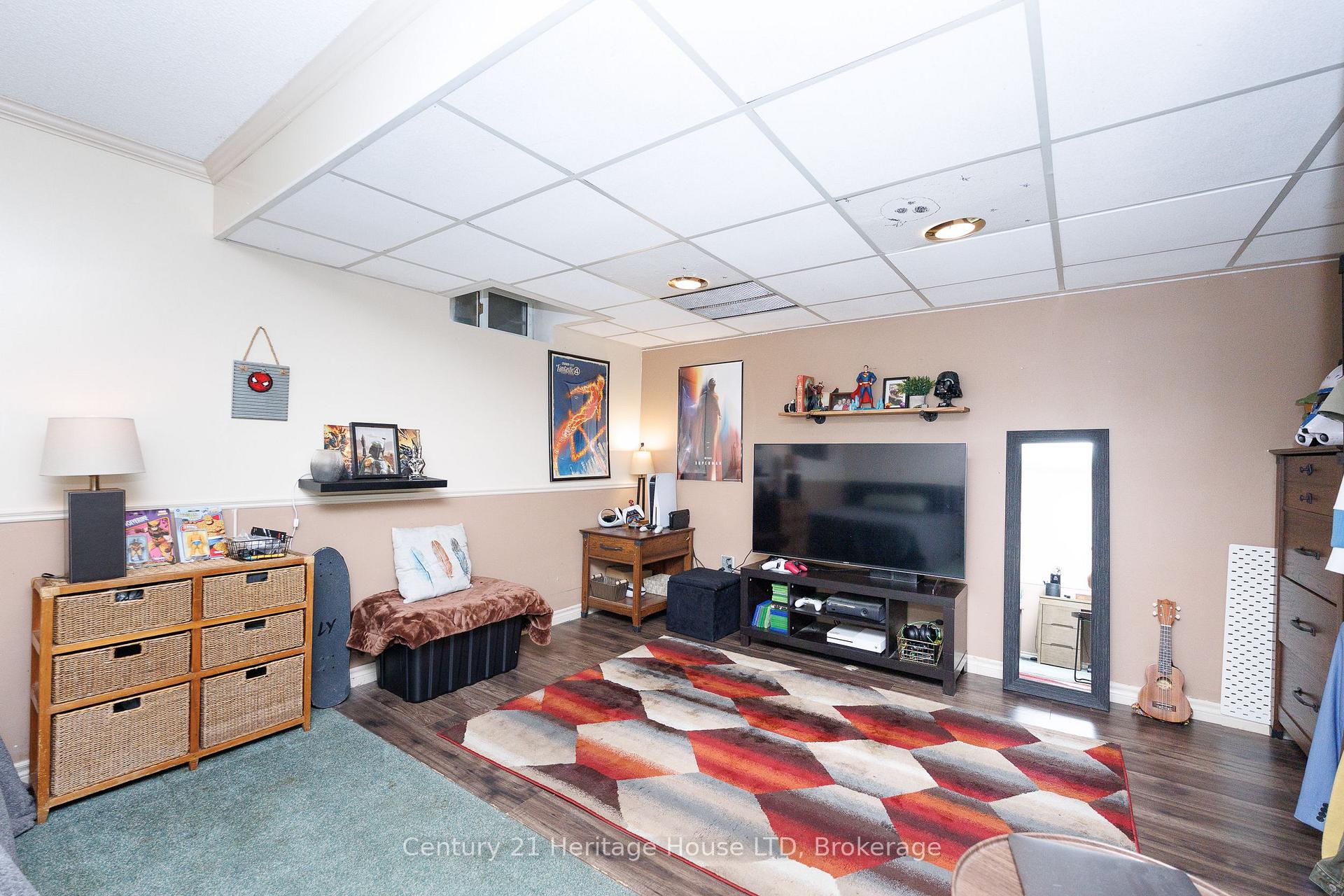 Photo 31 of 6477 Malibu Drive, Niagara Falls, West Wood — HOMEH