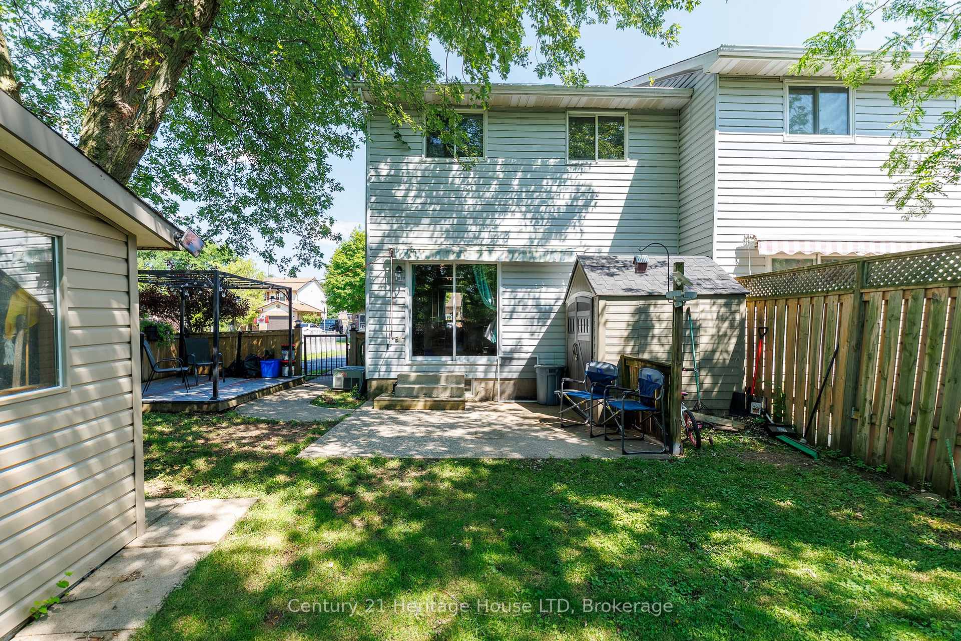 Photo 36 of 6477 Malibu Drive, Niagara Falls, West Wood — HOMEH