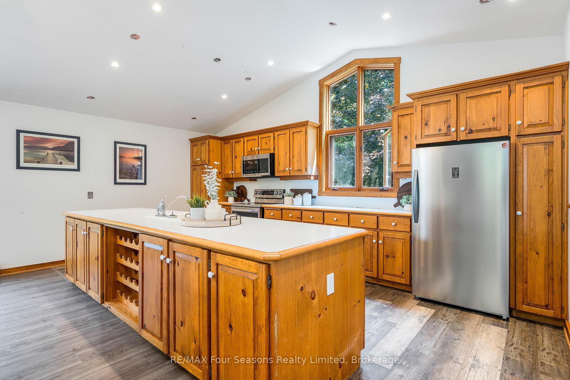 Photo 16 of 188 Highpoint Crescent, Grey Highlands — HOMEH