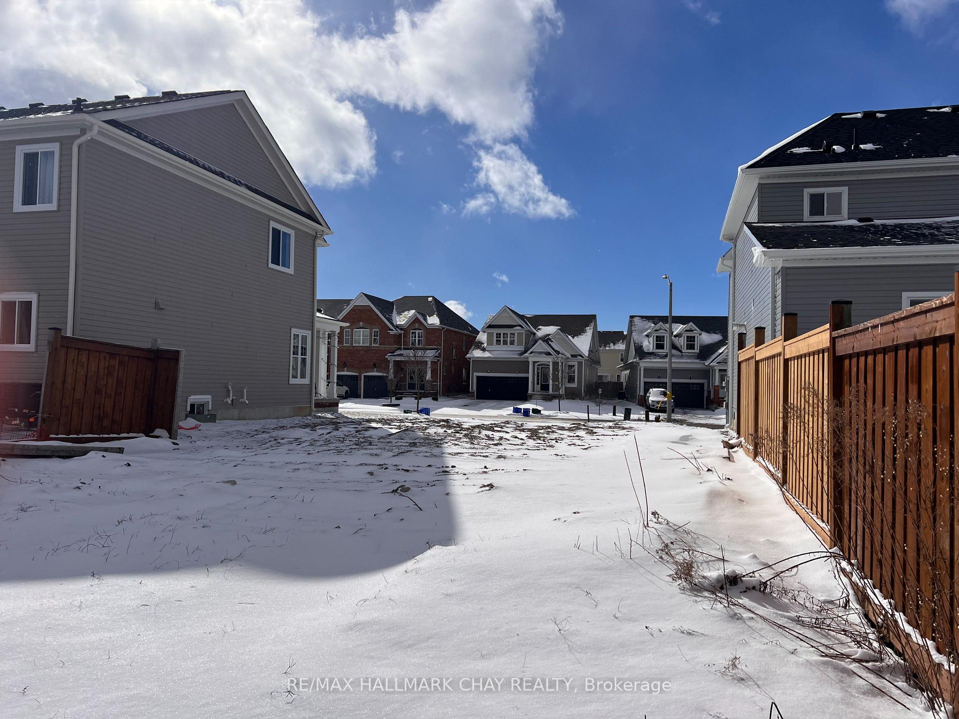 Photo 6 of 837 O'Reilly Crescent, Shelburne — HOMEH