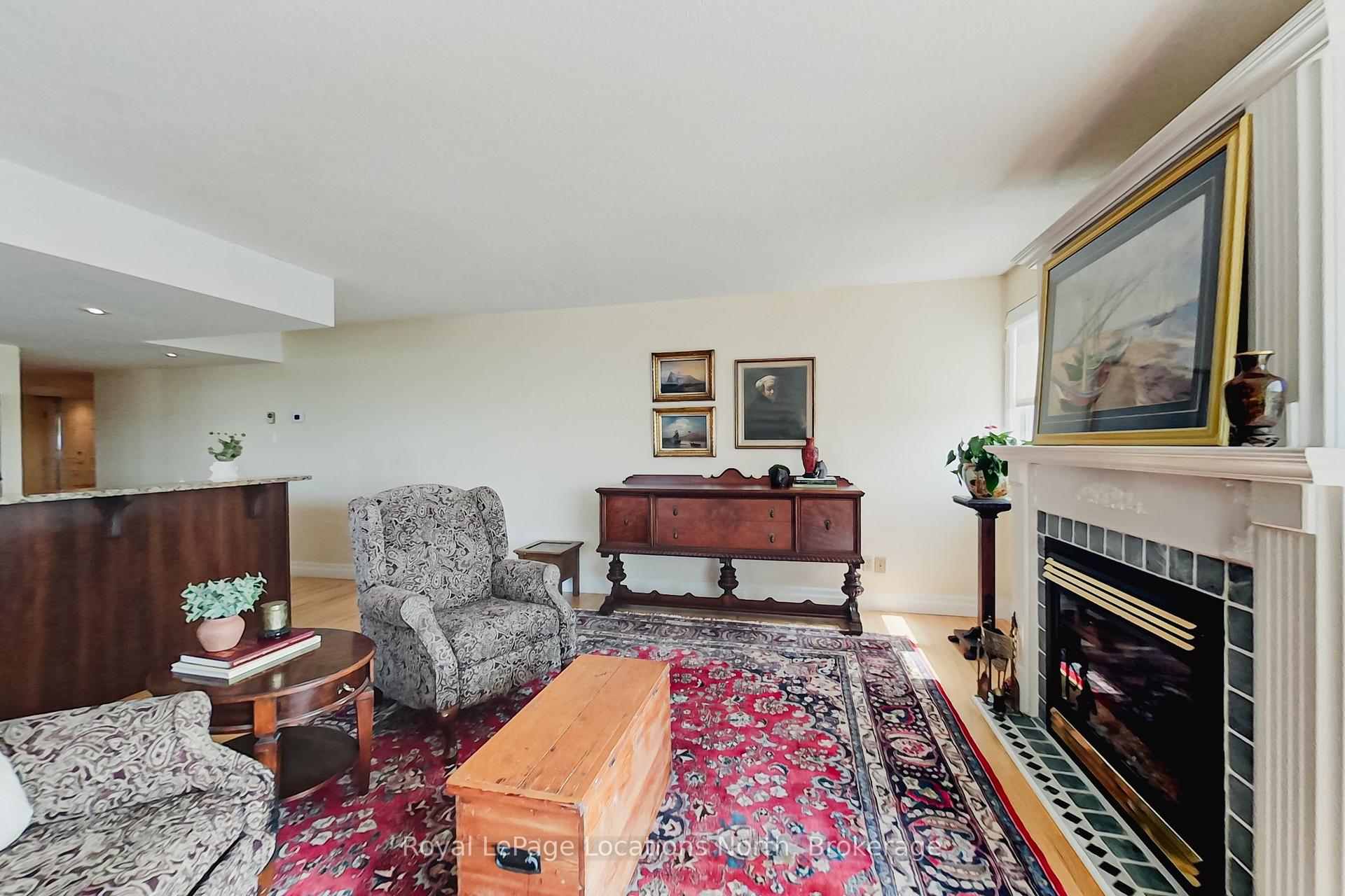 Photo 6 of Unit 706, 24 Ramblings Way, Collingwood — HOMEH