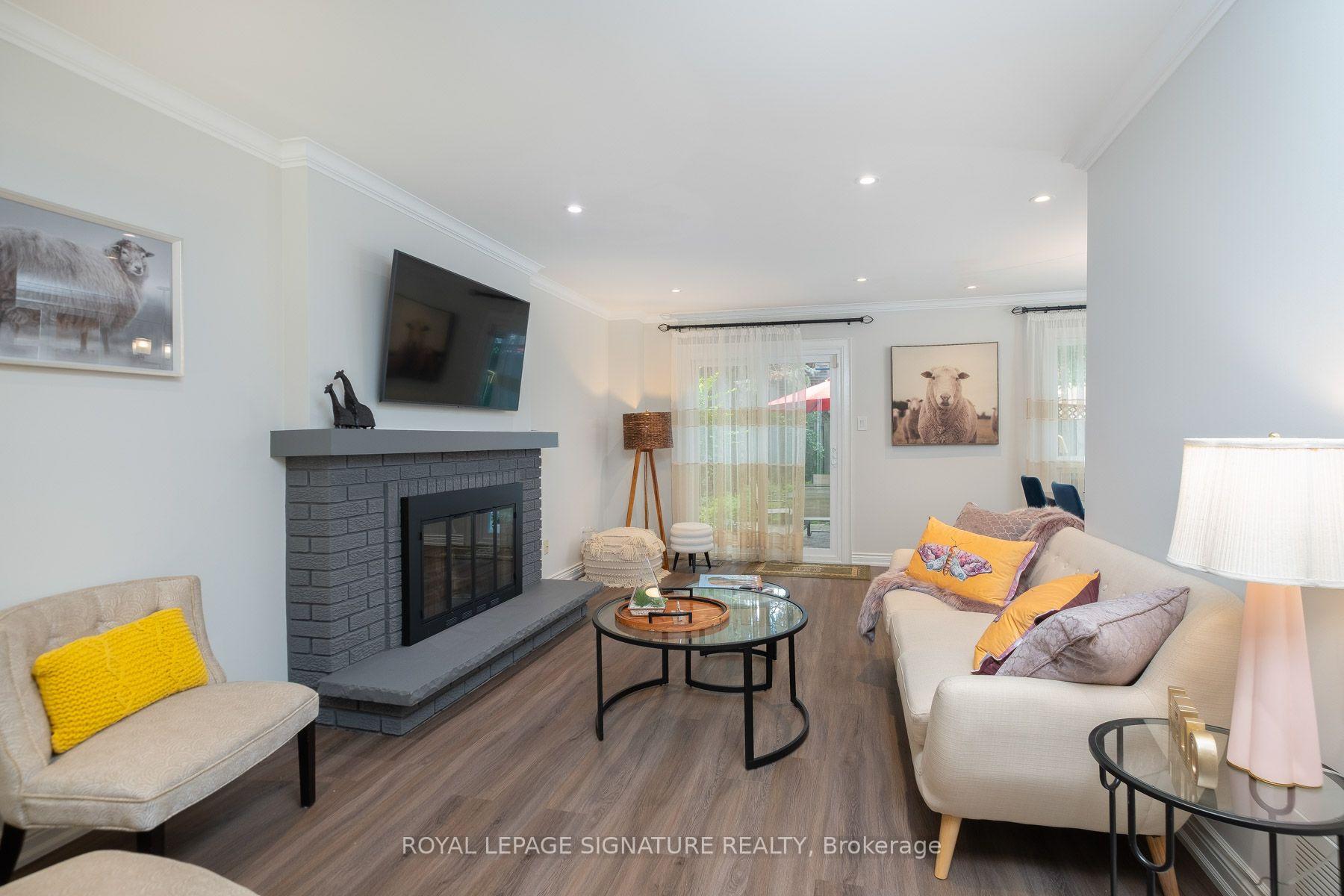 Photo 7 of 32 Richwood Drive, Markham, Sherwood-Amberglen — HOMEH