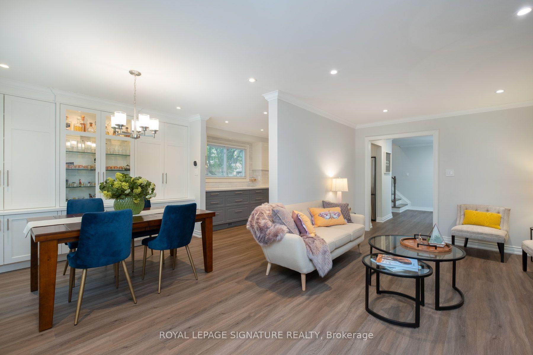 Photo 8 of 32 Richwood Drive, Markham, Sherwood-Amberglen — HOMEH