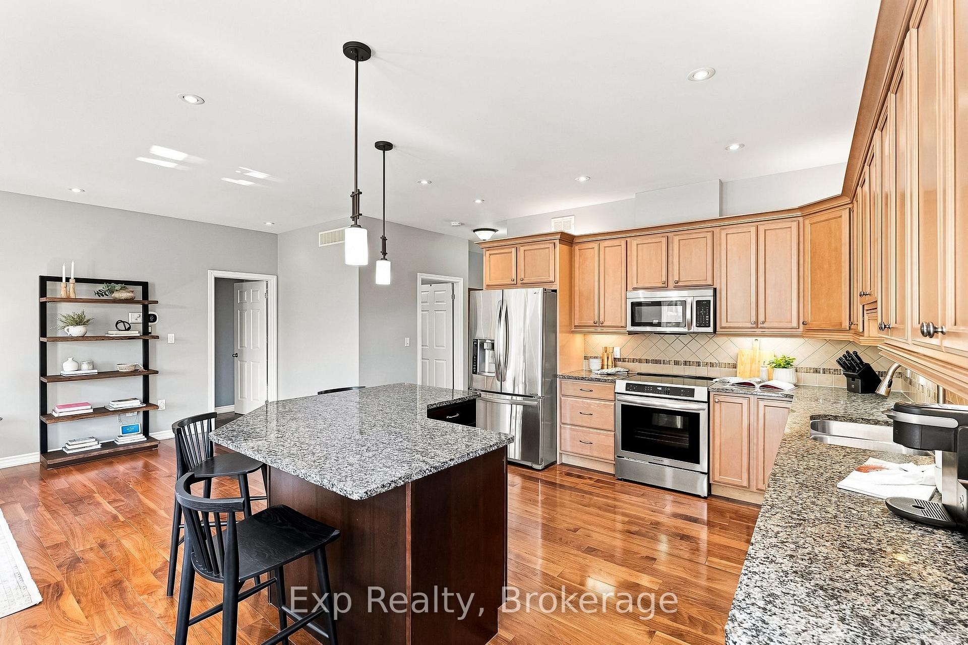Photo 15 of 372 Parkview Hills Drive, Cobourg — HOMEH