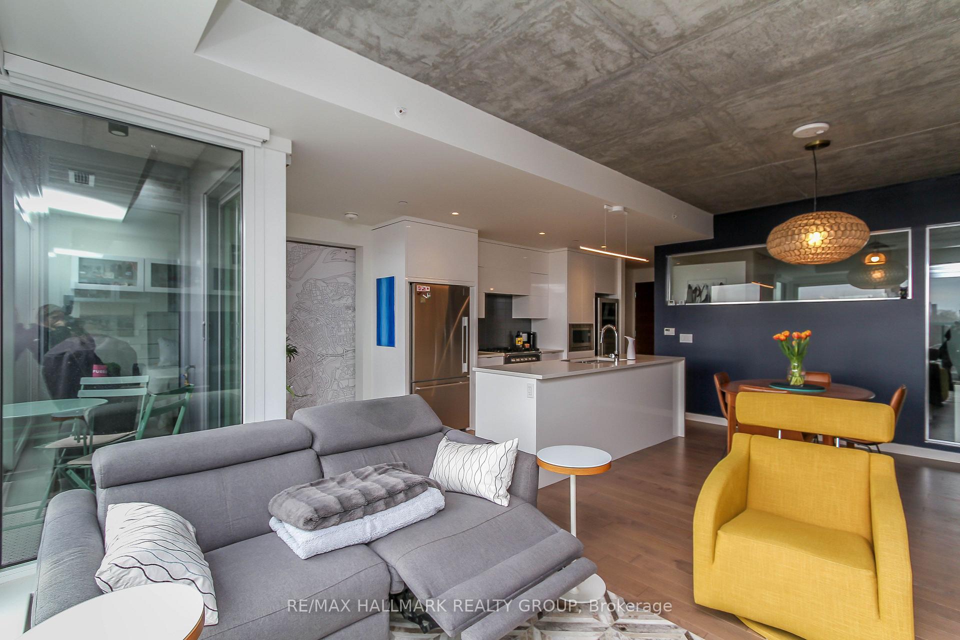 Photo 16 of Unit 409, 135 Barrette Street, Ottawa, Vanier — HOMEH