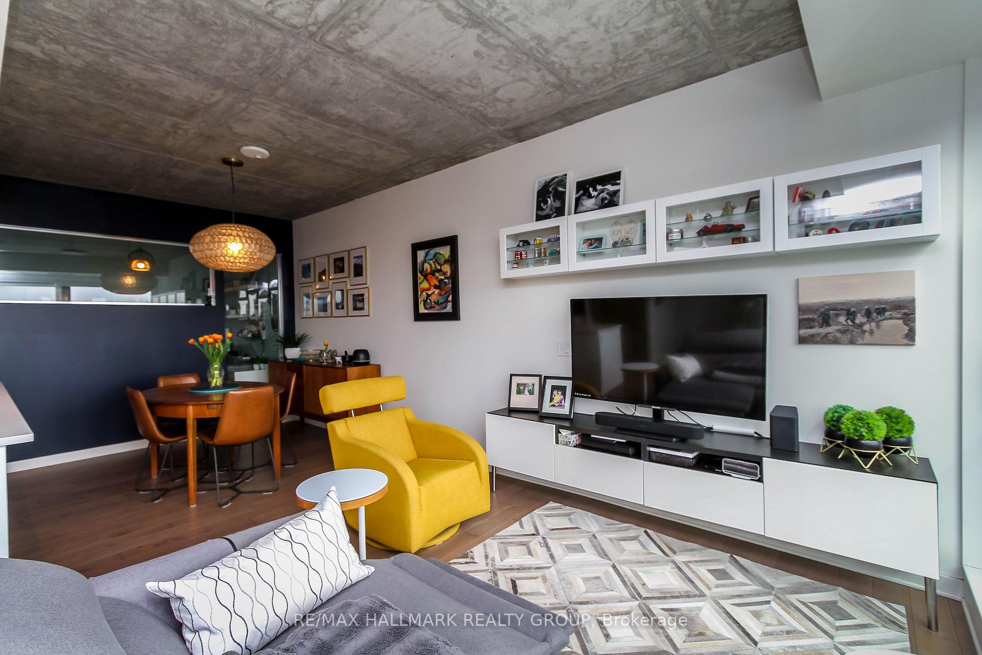 Photo 17 of Unit 409, 135 Barrette Street, Ottawa, Vanier — HOMEH