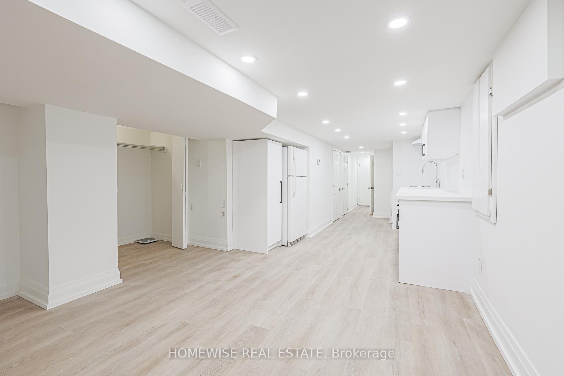 Photo 2 of Unit Lower, 81 Shields Avenue, Toronto, Lawrence Park South — HOMEH