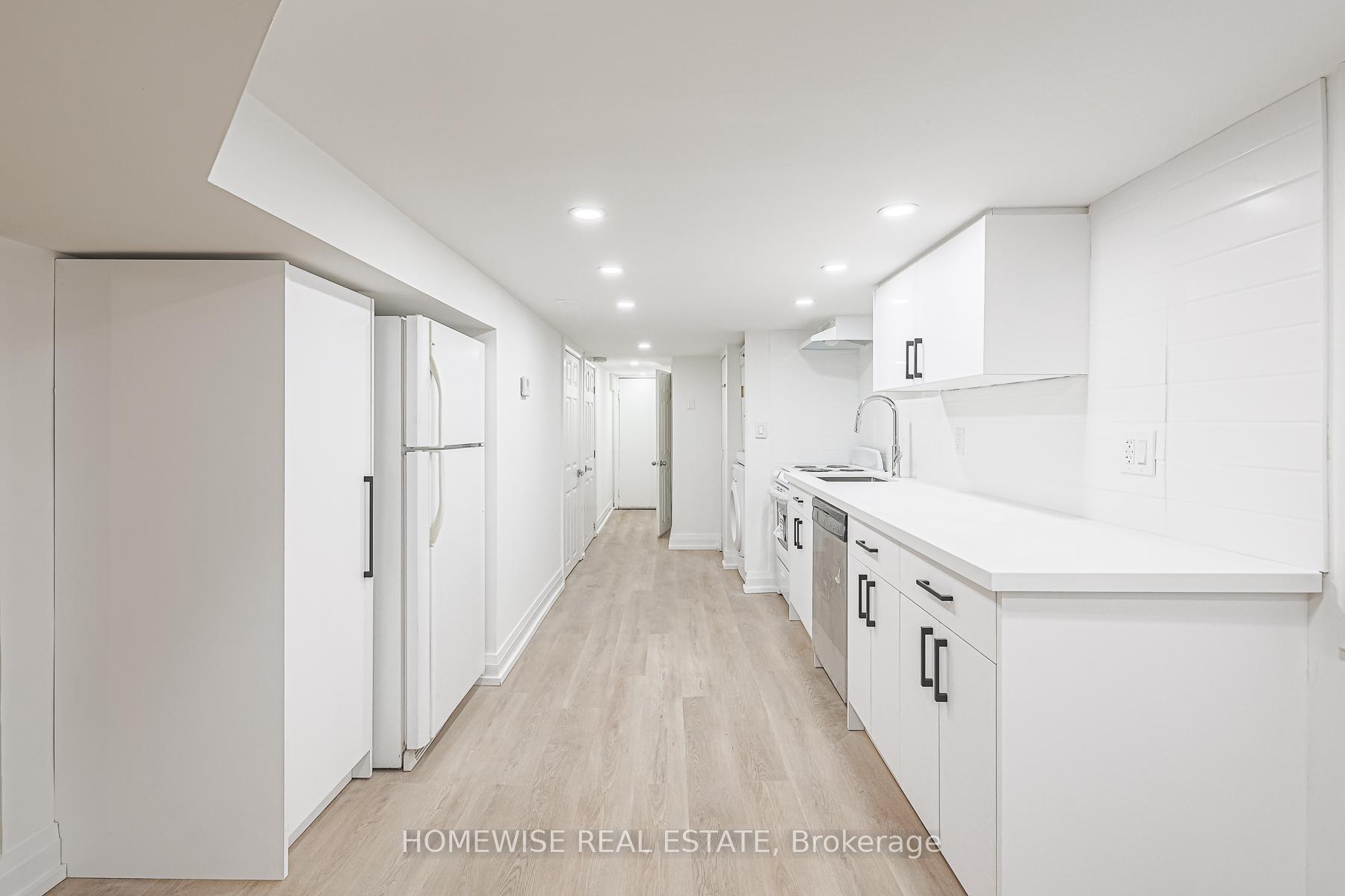 Photo 5 of Unit Lower, 81 Shields Avenue, Toronto, Lawrence Park South — HOMEH